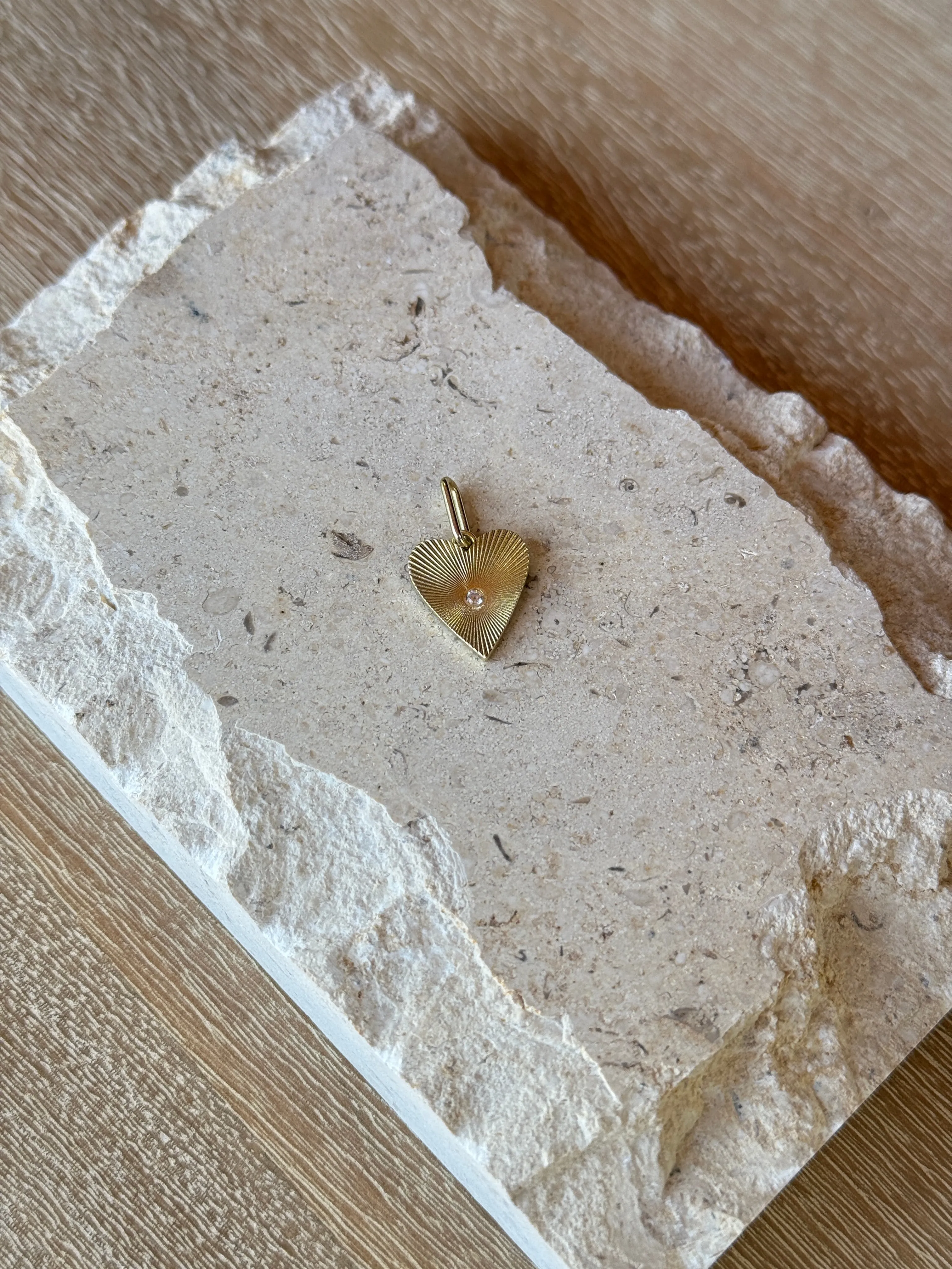 14k Fine Amour Diamond Heart