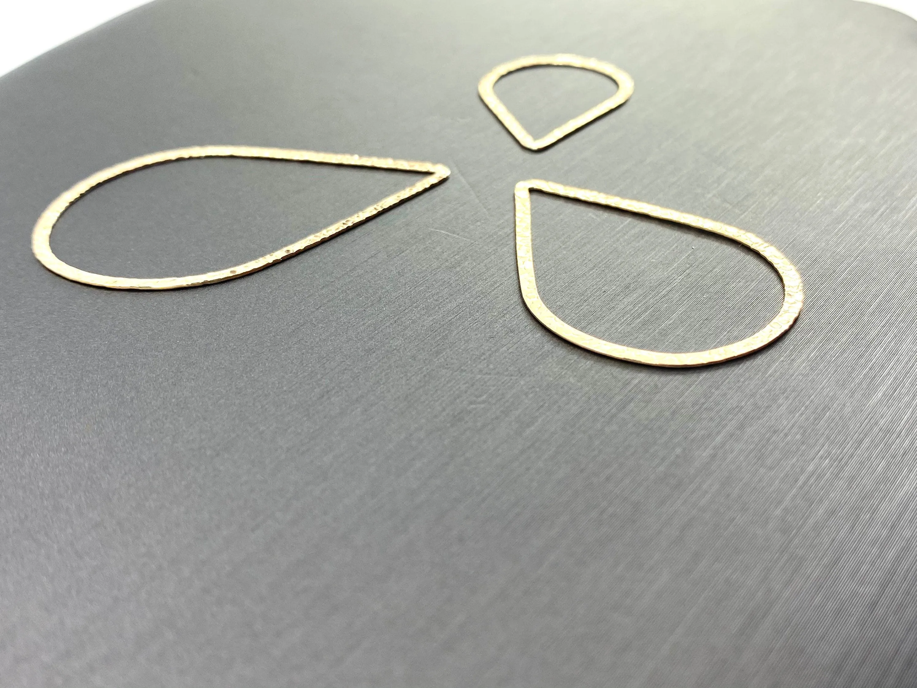 14KGF Tear drop shape, Flat, textured, hammered finished, 14K gold filled