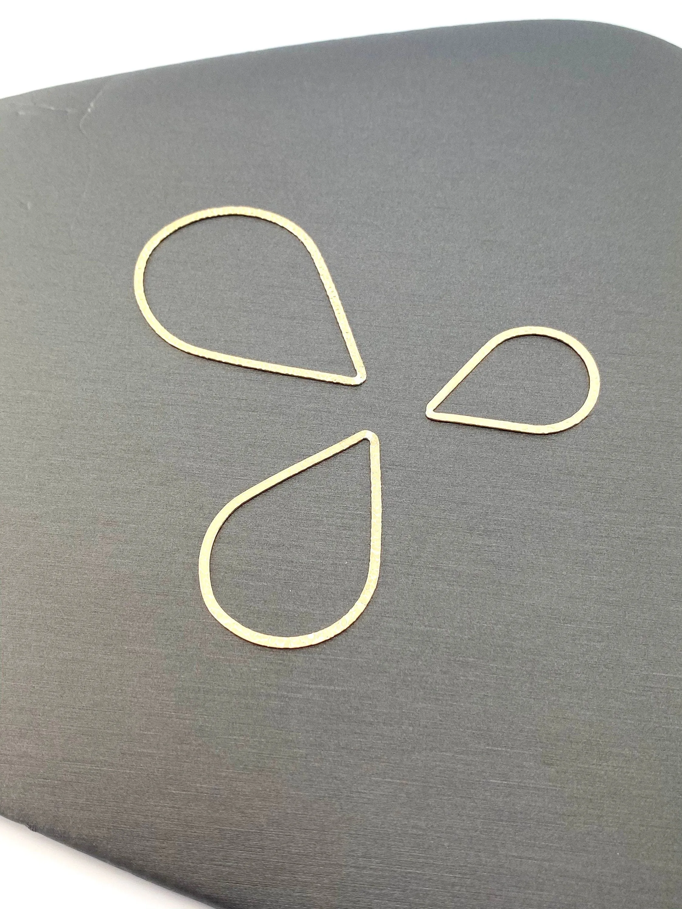 14KGF Tear drop shape, Flat, textured, hammered finished, 14K gold filled