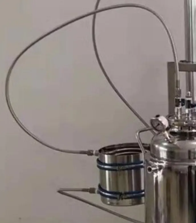 15LB Rack Mounted Closed Loop Extractor w/ Chilling Coils and Molecular Sieve