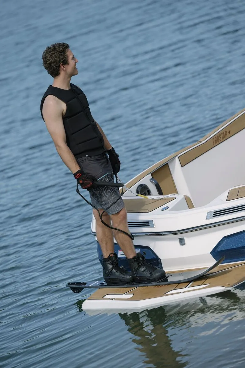 2025 Radar Vapor Water Ski Binding