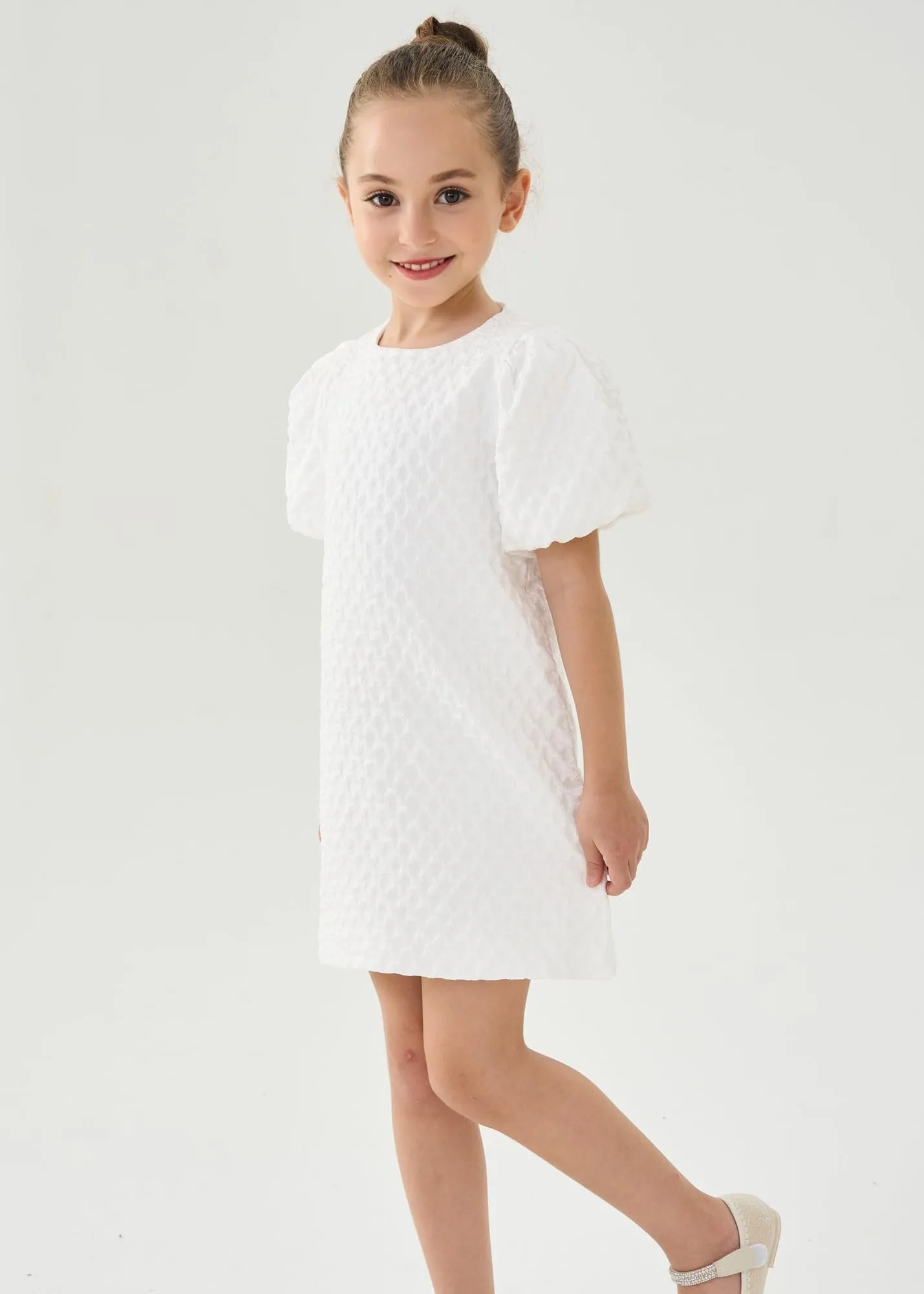 2Bunnies Girls' Textured Puff Sleeve Dress