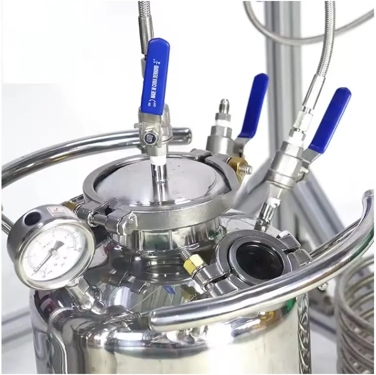 2LB Rack Mounted Viking Closed Loop Extractor System with Dewaxing Column and Chiller