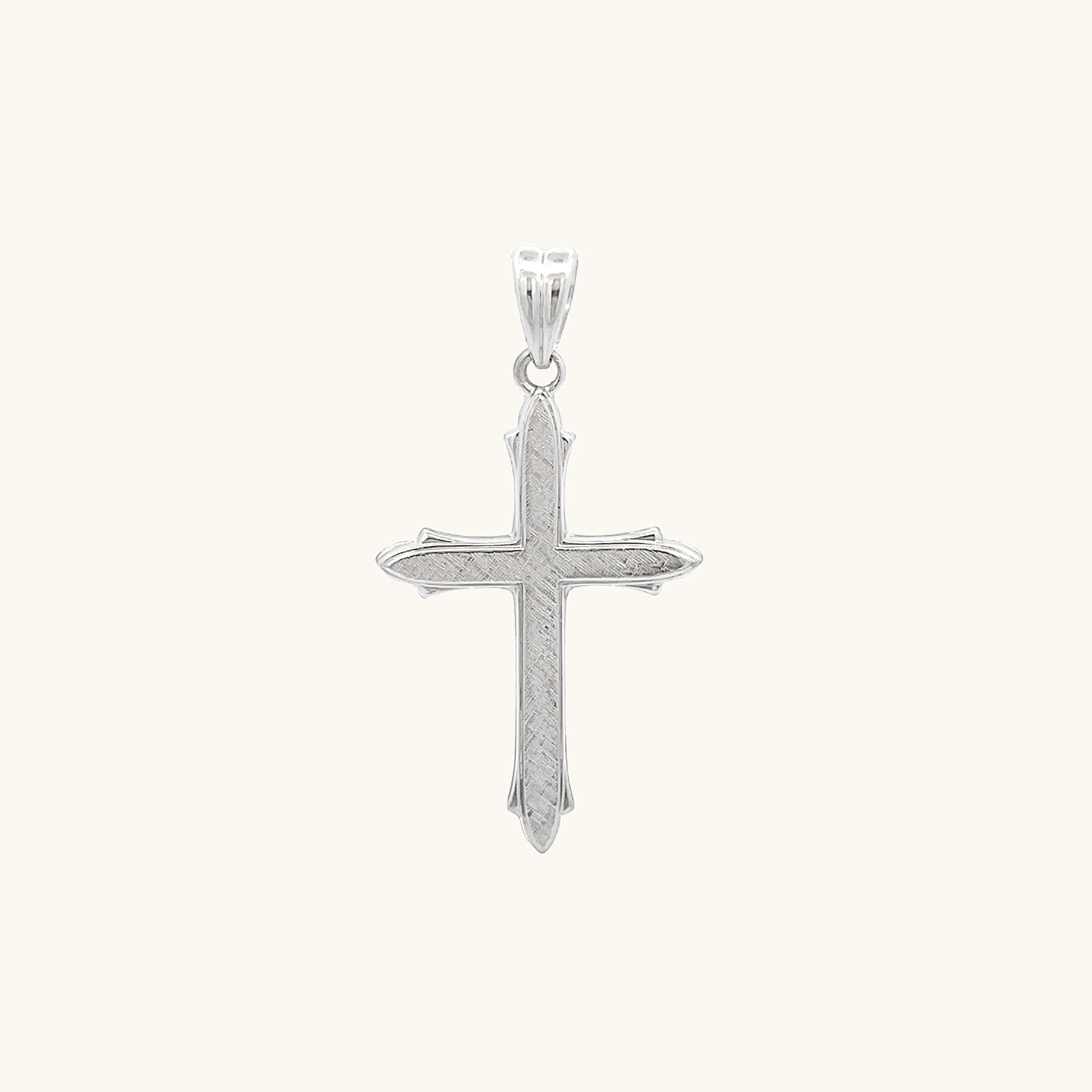 925 STERLING SILVER TEXTURED CROSS PENDANT