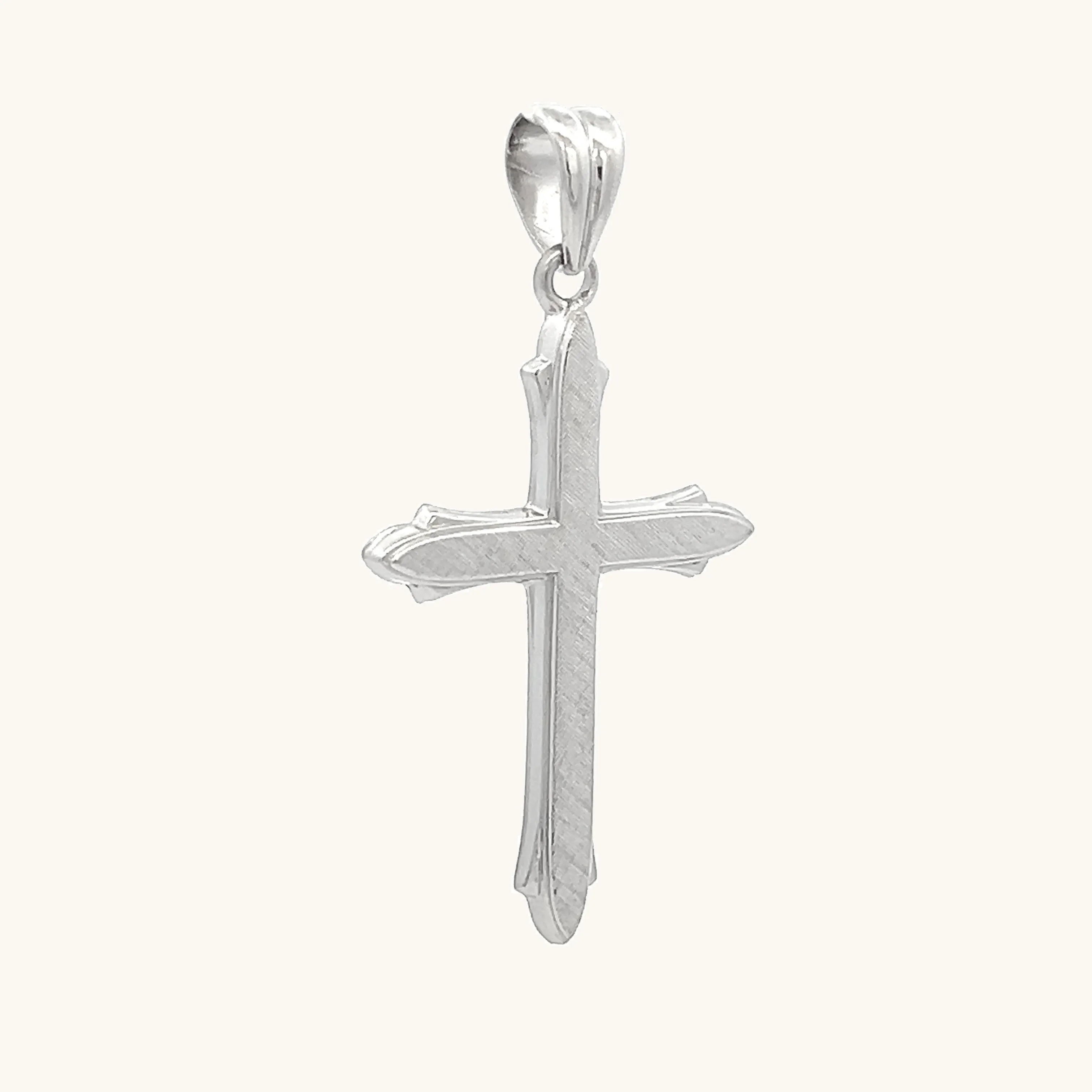 925 STERLING SILVER TEXTURED CROSS PENDANT