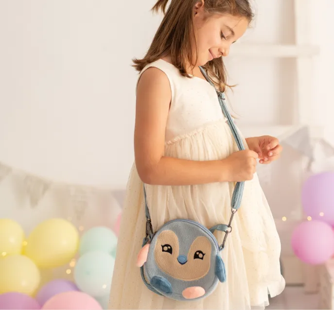 Alma Penguin Bag