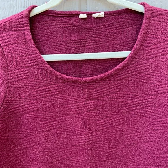 Anthropologie Moth ribbed maroon side zip quilted plush scoop crew neck sweater
