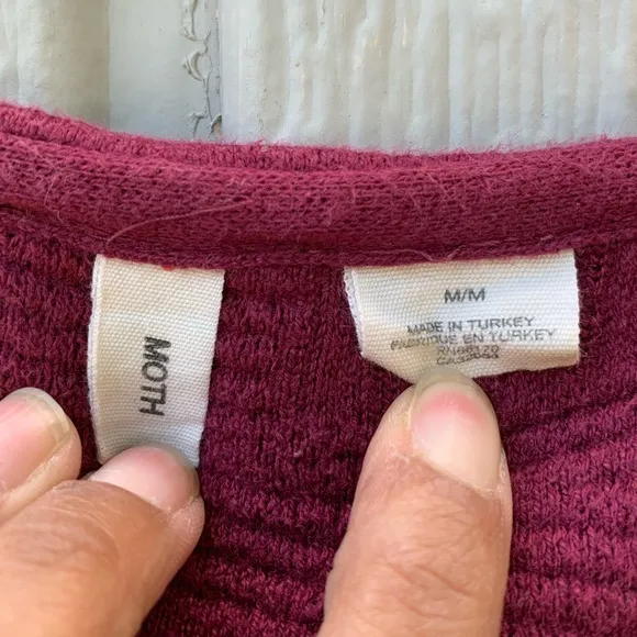 Anthropologie Moth ribbed maroon side zip quilted plush scoop crew neck sweater