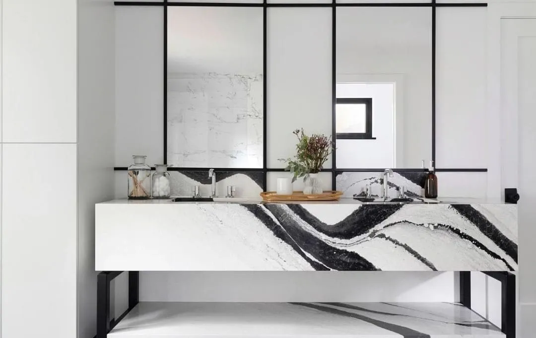 BENTLEY Cambria Quartz Slab