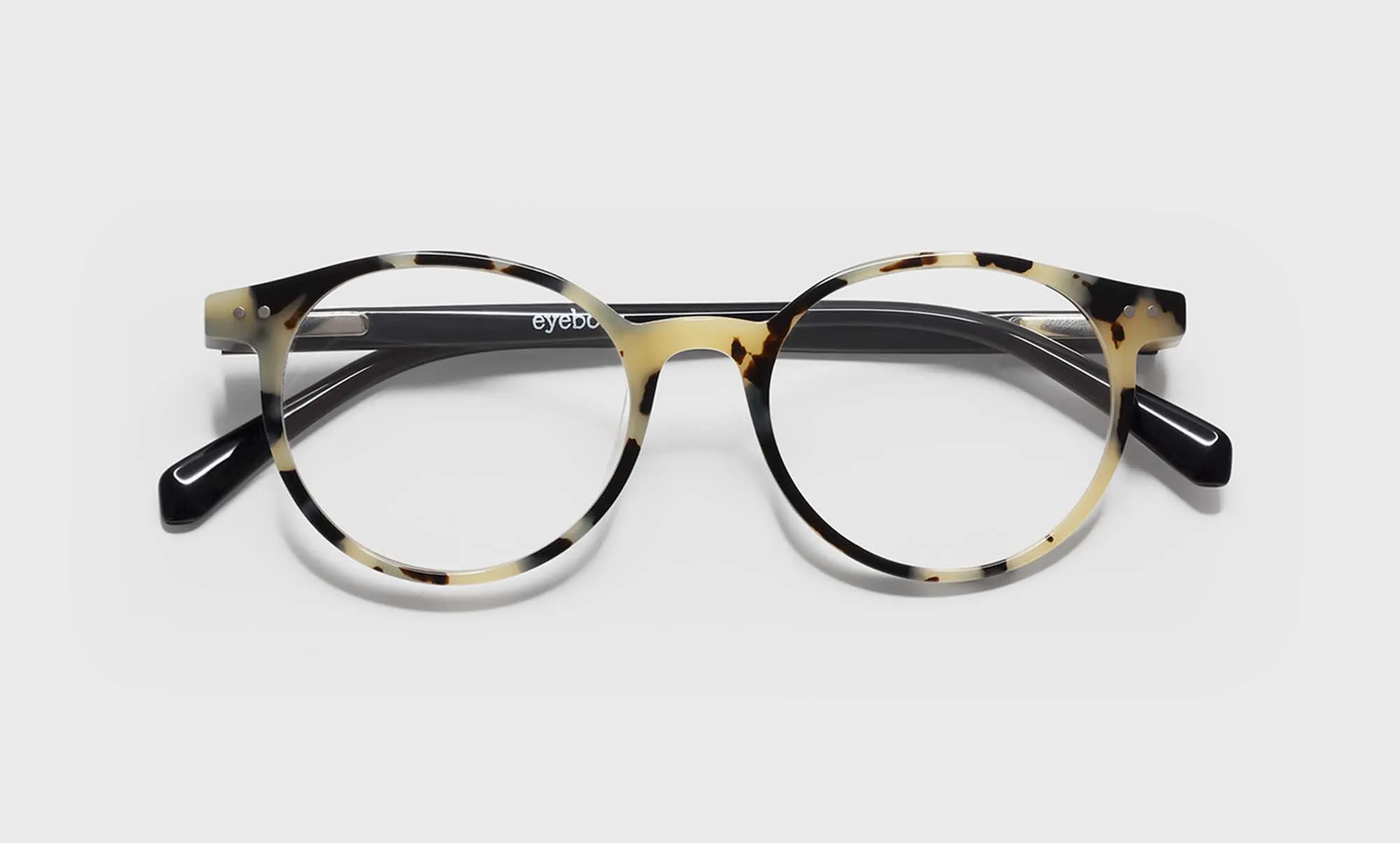 Case Closed Sunglasses