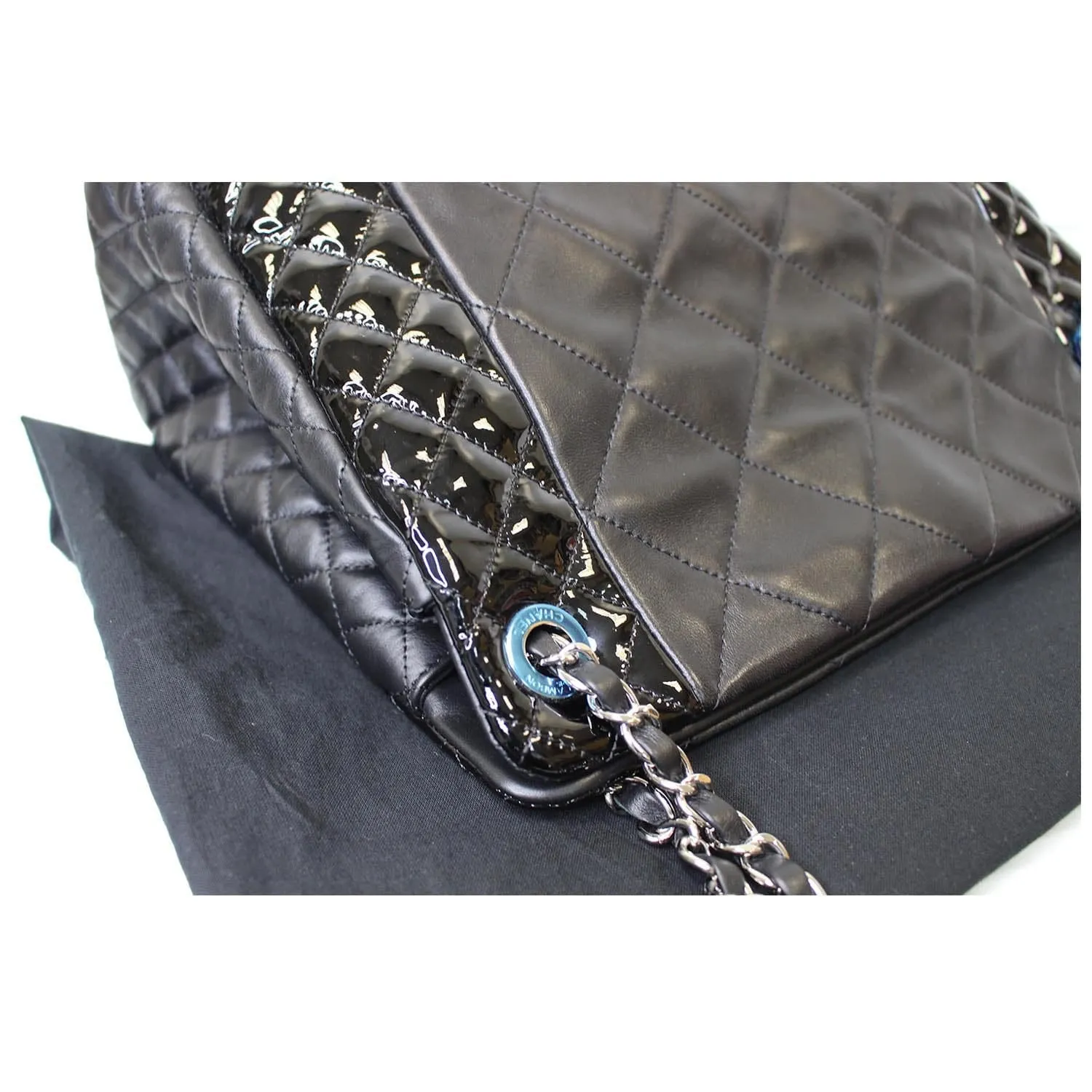 CHANEL CC Charm Quilted Lambskin Patent Leather Tote Bag Black