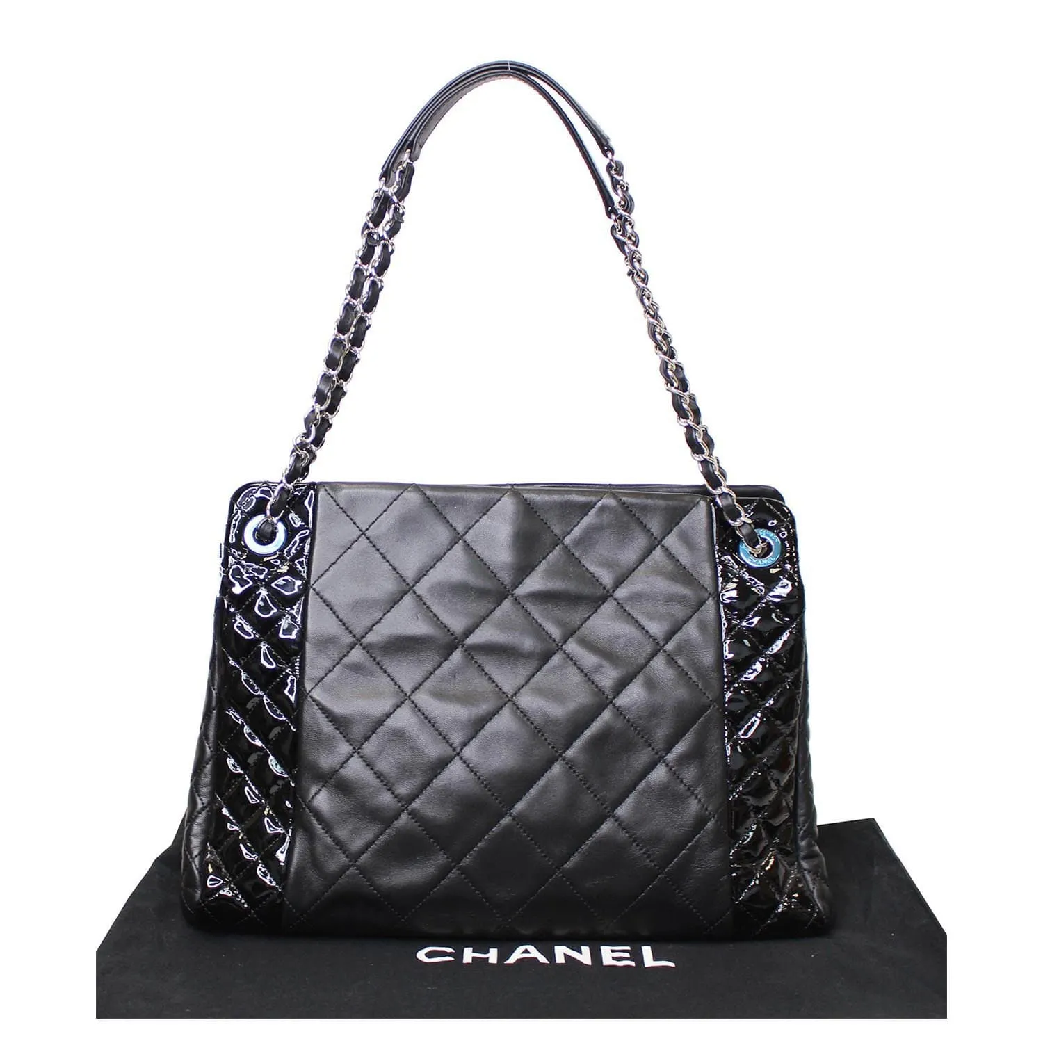 CHANEL CC Charm Quilted Lambskin Patent Leather Tote Bag Black
