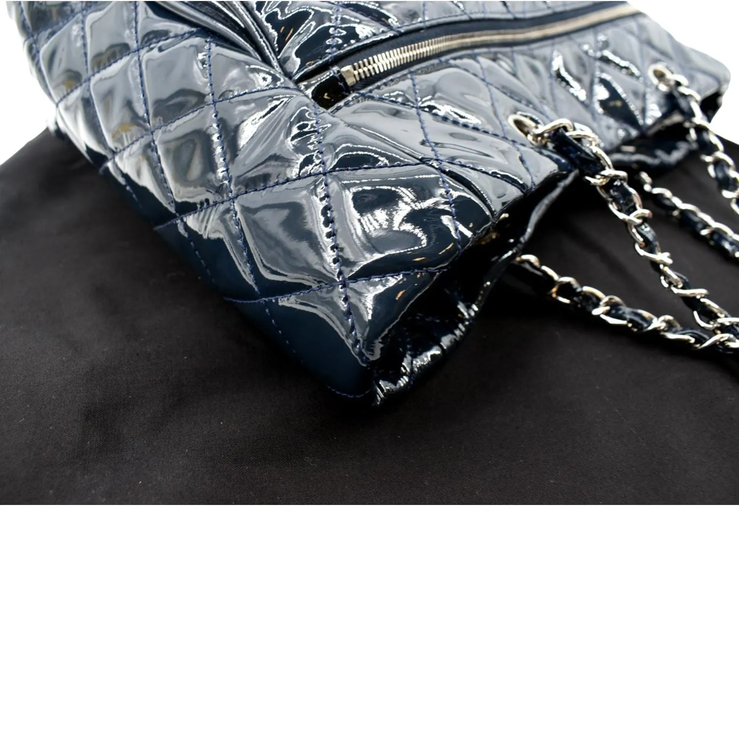 CHANEL Chic Glitter Large Patent Leather Tote Bag Blue