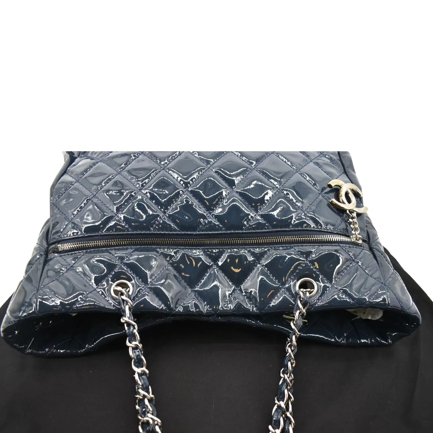 CHANEL Chic Glitter Large Patent Leather Tote Bag Blue