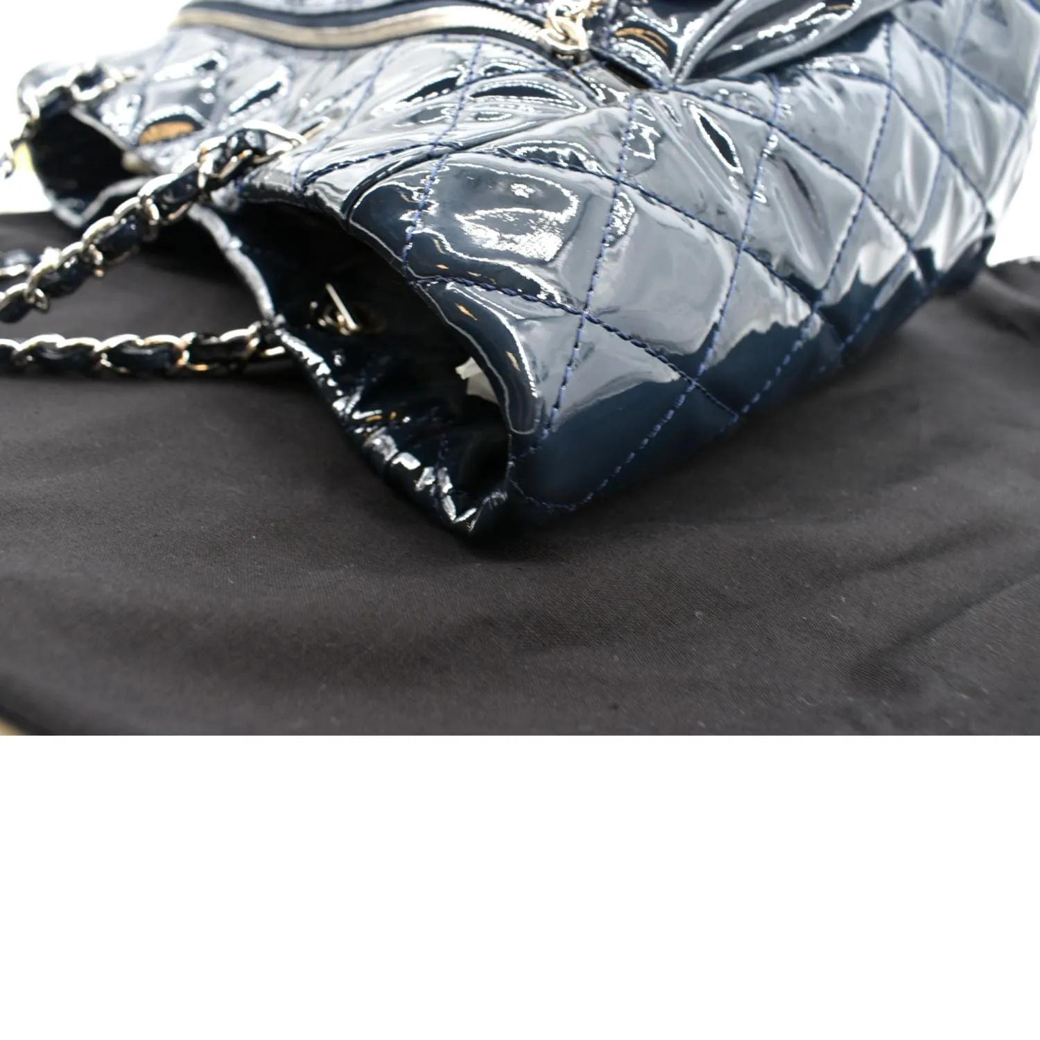 CHANEL Chic Glitter Large Patent Leather Tote Bag Blue
