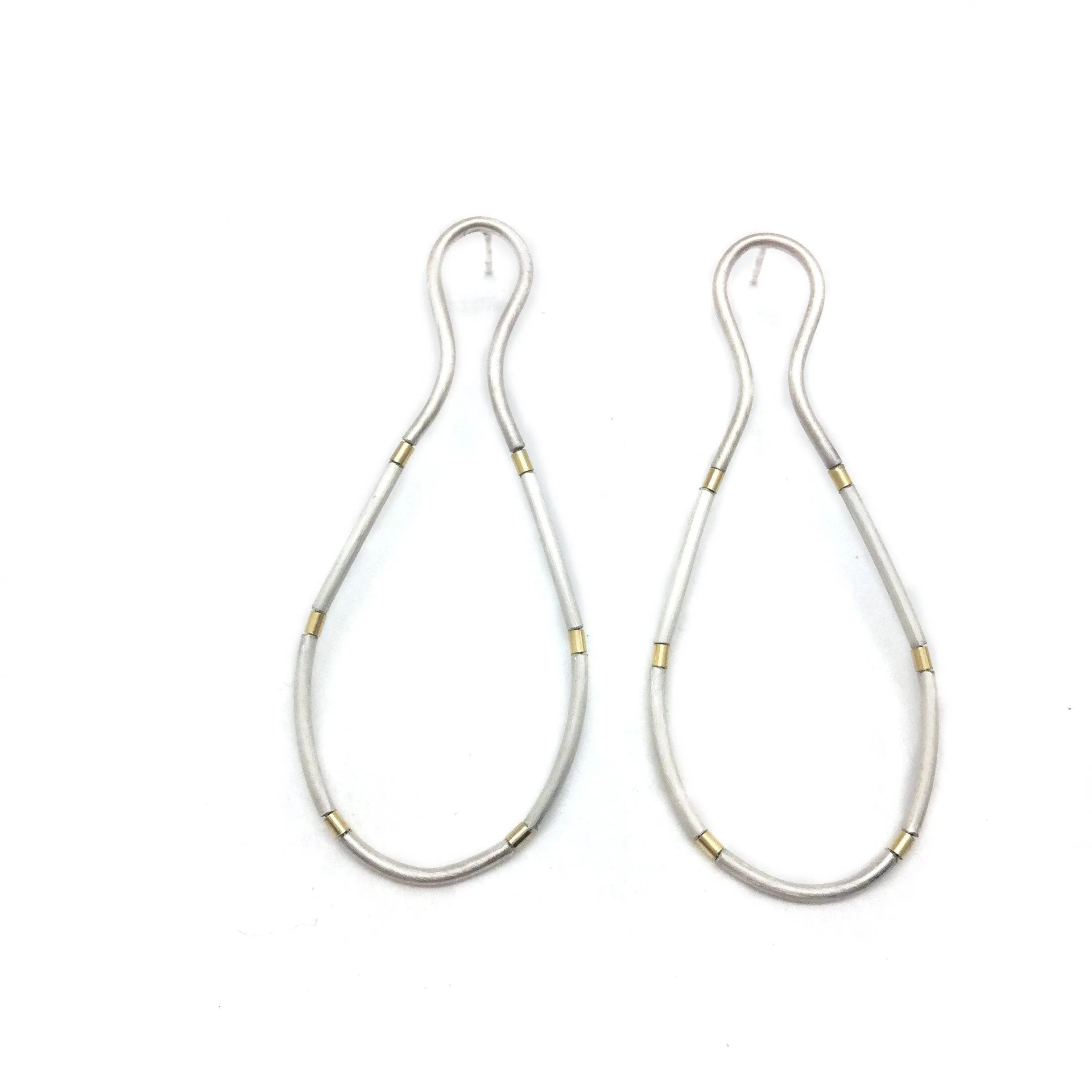 Closed Loop Earrings - Silver/Gold