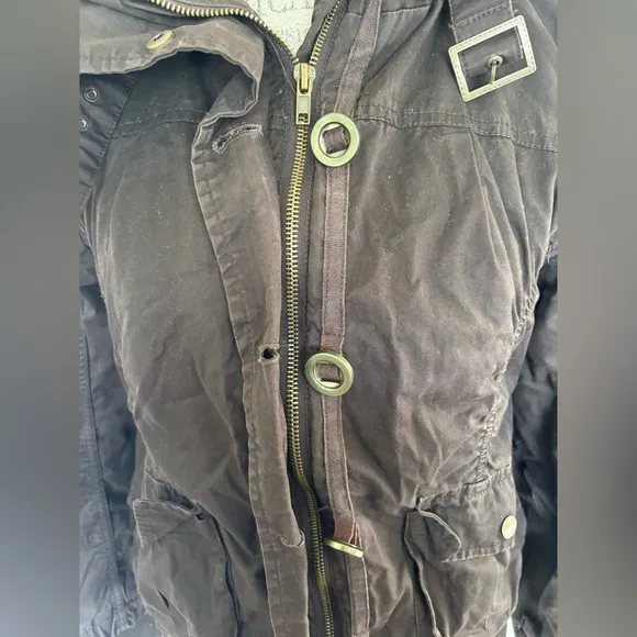 CoffeeShop Women’s Quilted Down Jacket in Chocolate Brown Sz L