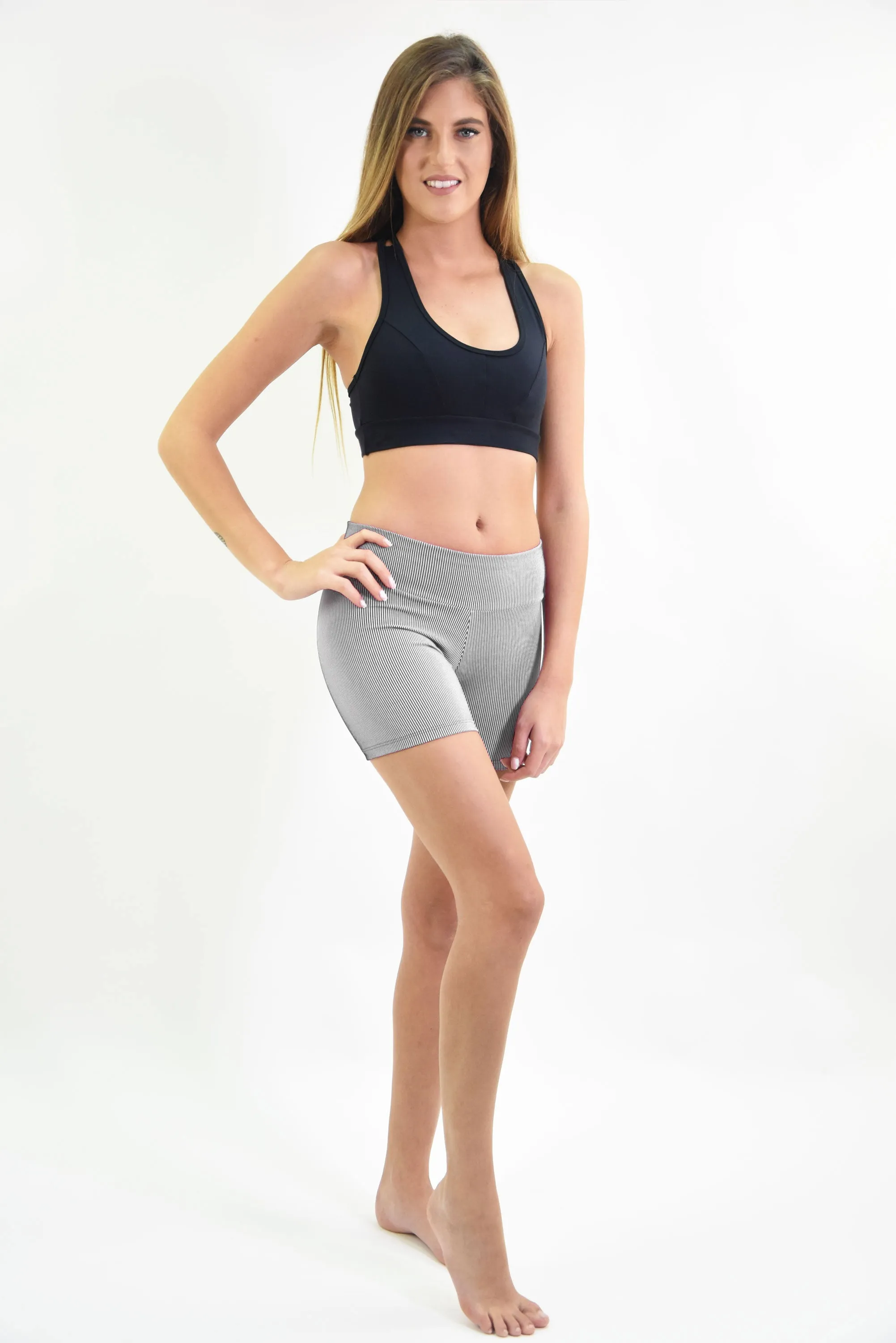Cotele  Shorts - Black & White
