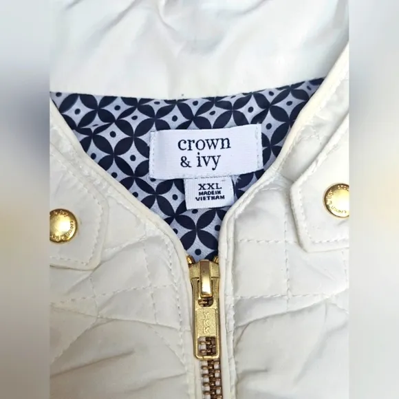 Crown &amp; Ivy White Quilted Puffer Vest Gold Zip up w/ Zip Pockets Collar Size XXL