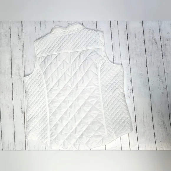 Crown &amp; Ivy White Quilted Puffer Vest Gold Zip up w/ Zip Pockets Collar Size XXL