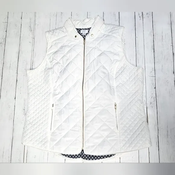 Crown &amp; Ivy White Quilted Puffer Vest Gold Zip up w/ Zip Pockets Collar Size XXL