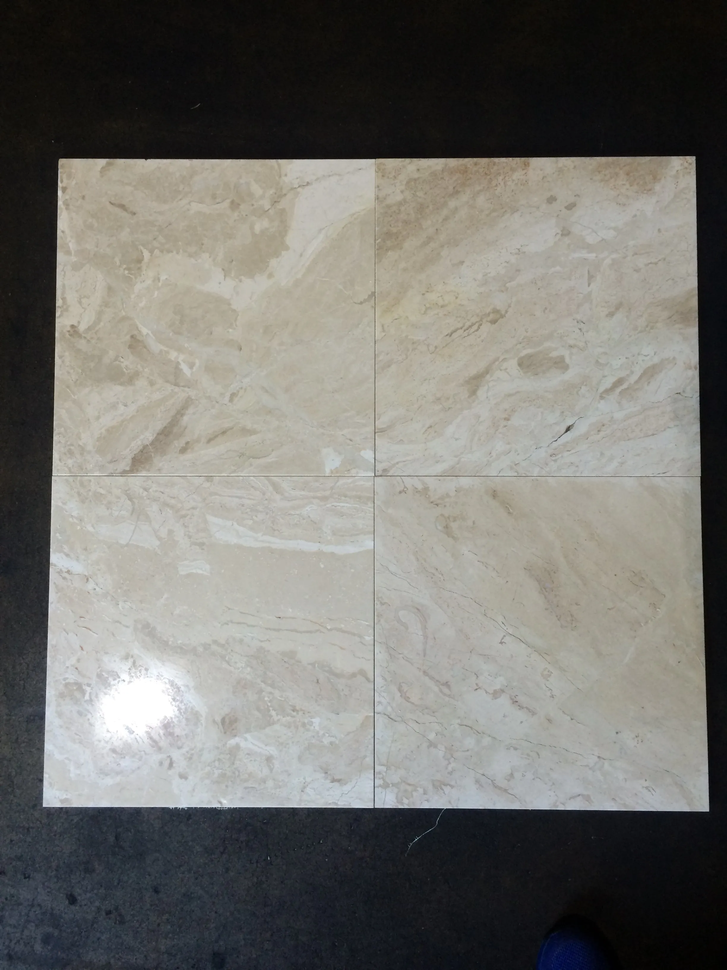 Diano Royal Marble Polished 18X18 Field Tile 1 full Create (382.5 SQ.FT. = 170 PCS) Free Shipping