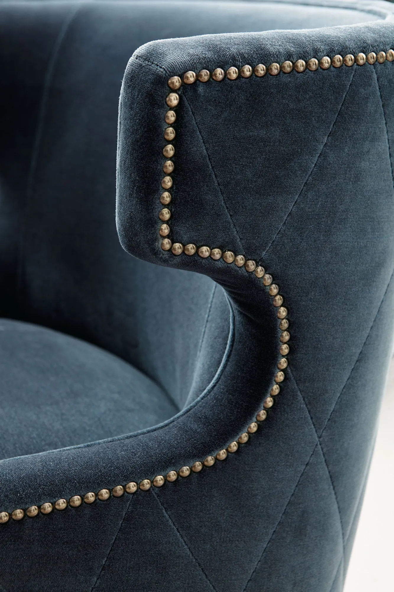 EMMA QUILTED CHAIR