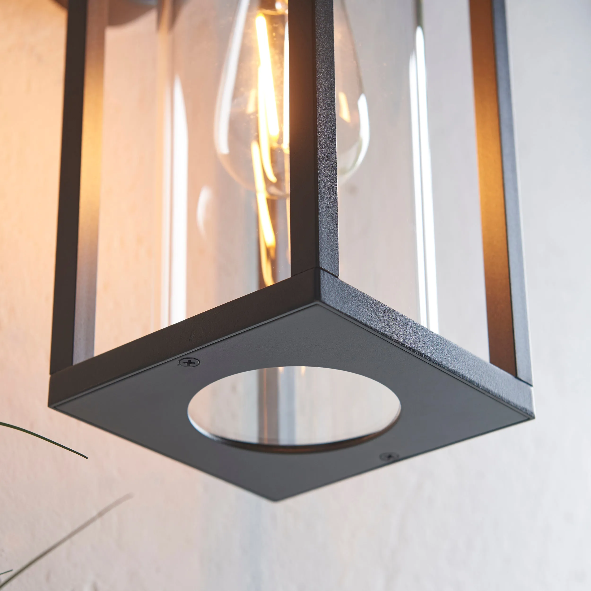Endon 96917 Hamden 1lt Wall Textured black & clear glass 10W LED E27 (Required)