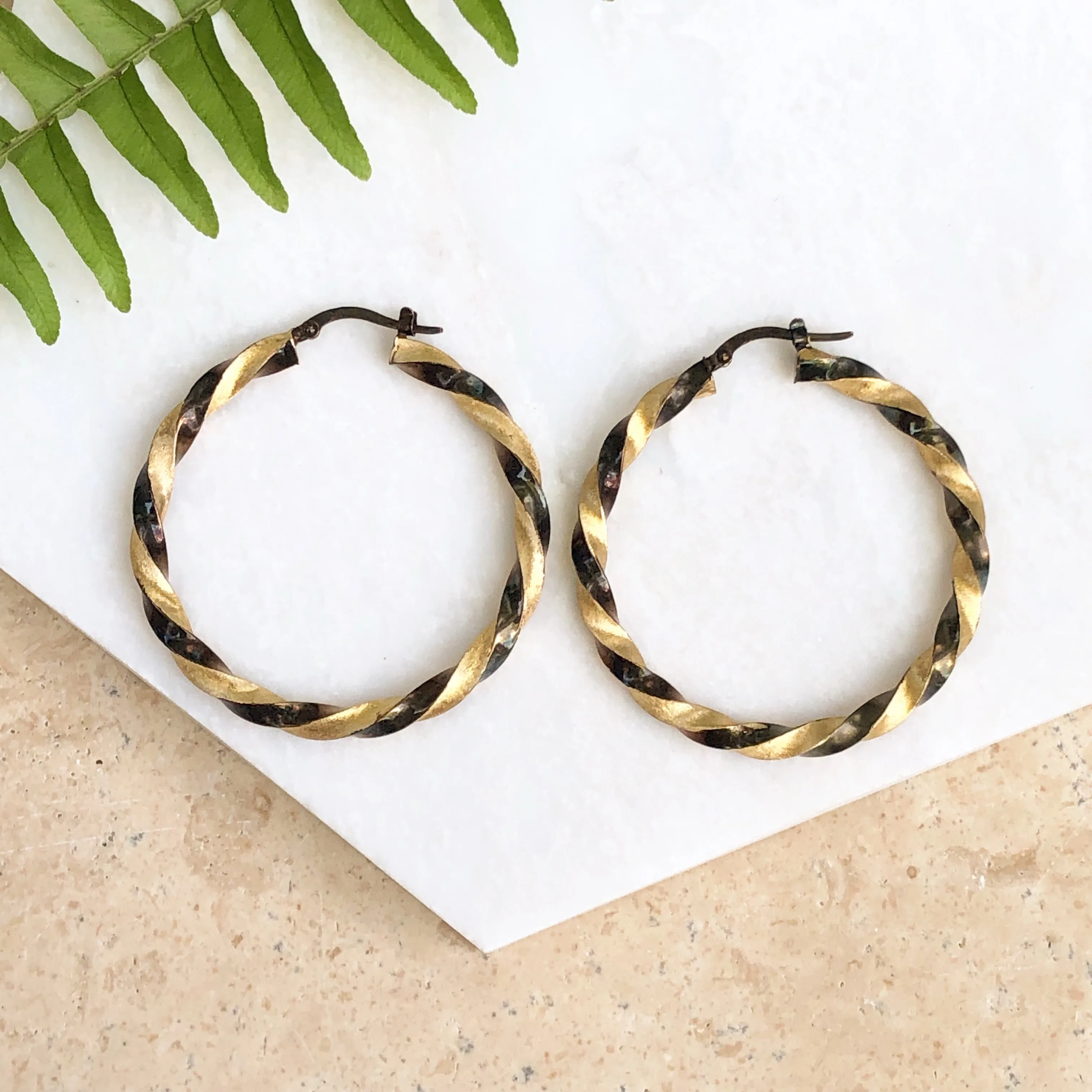 Estate 14KT Yellow Gold   Chocolate Gold Twist Swirl Hoop Earrings 44mm