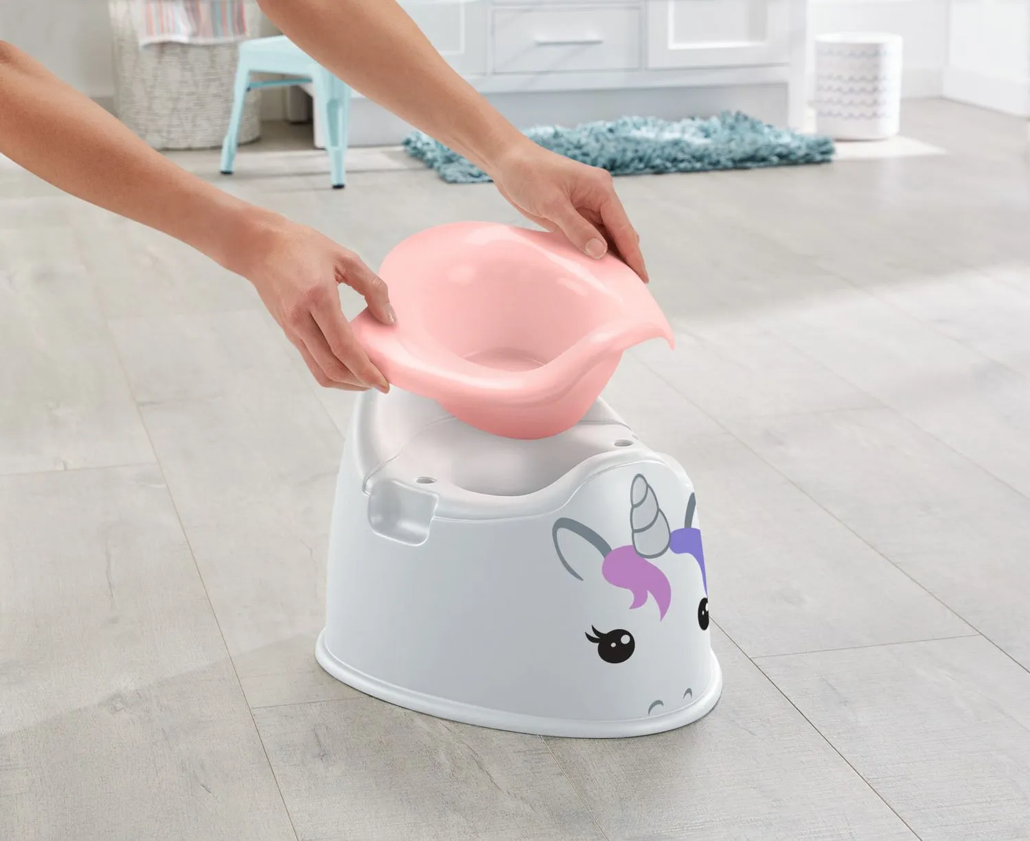 Fisher-Price Unicorn Potty - Friendly unicorn face encourages toddlers to sit & potty-train