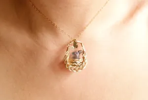 Fluorite Bunny in Gold Woven Basket