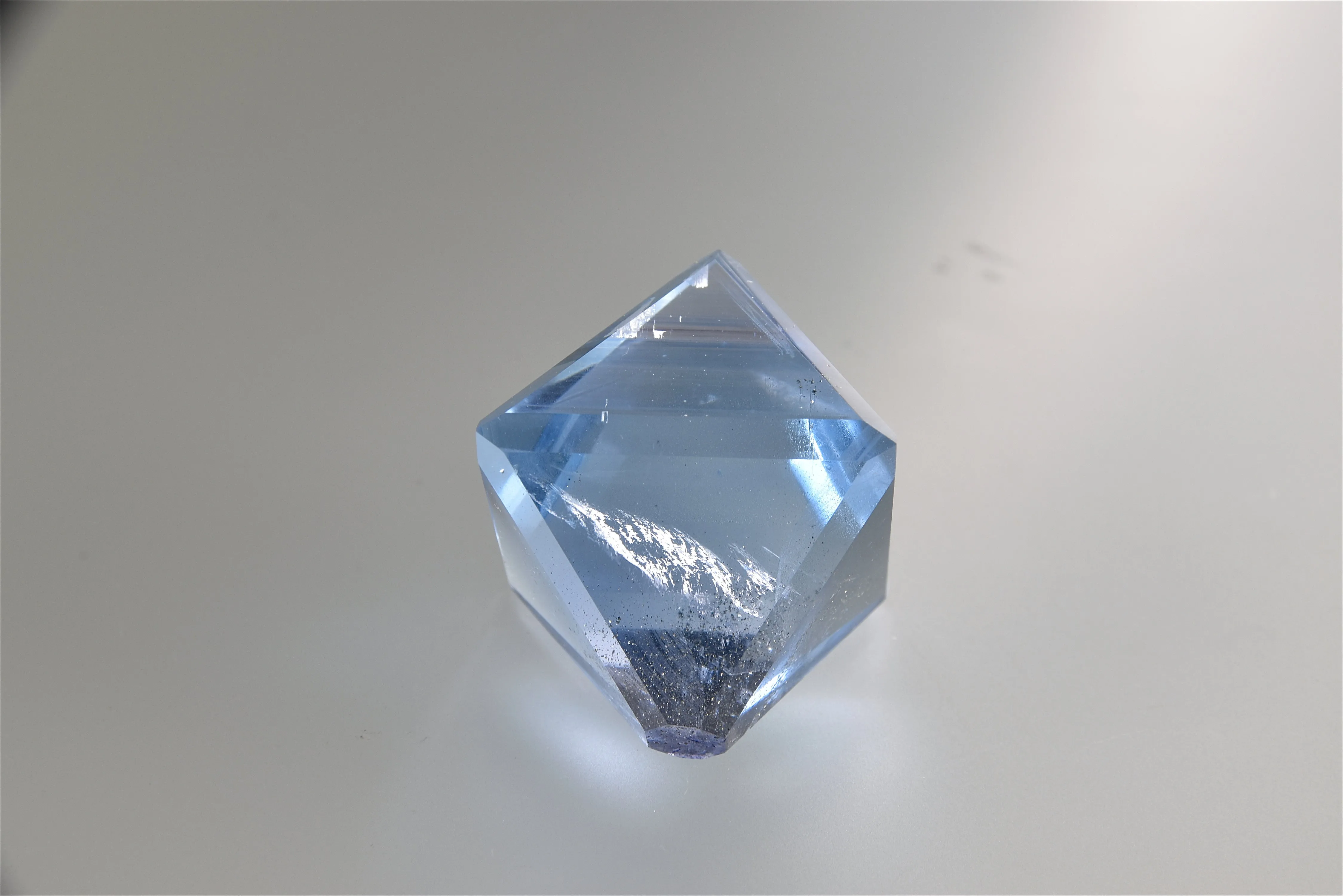 Fluorite, Denton Mine, Harris Creek District, Southern Illinois 2.5 cm on edge $175. Online 10/19