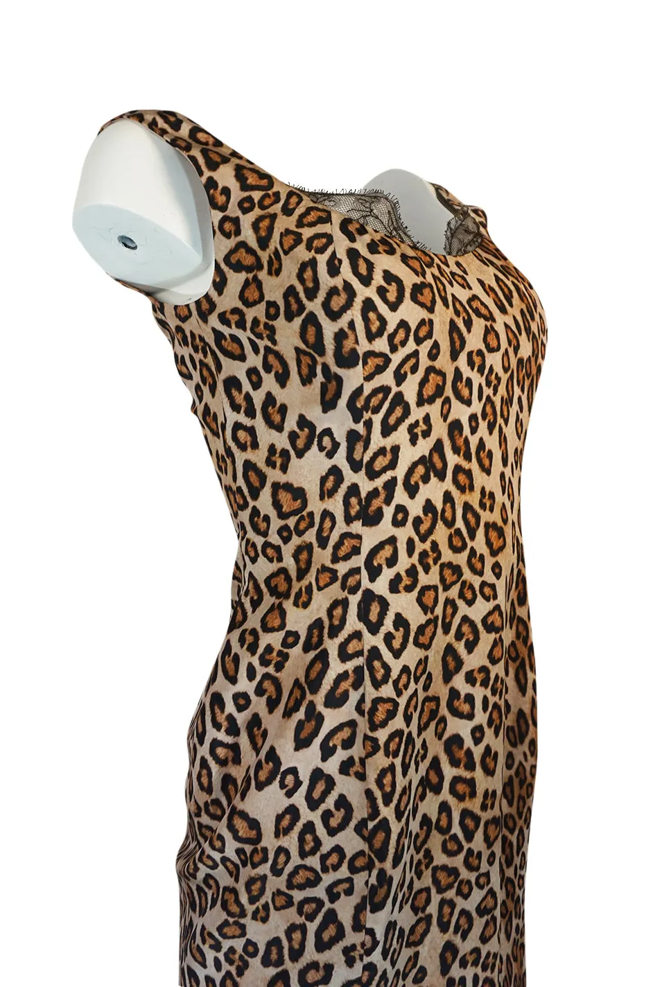 F/W 2005 Alexander McQueen Runway Leopard Print Dress