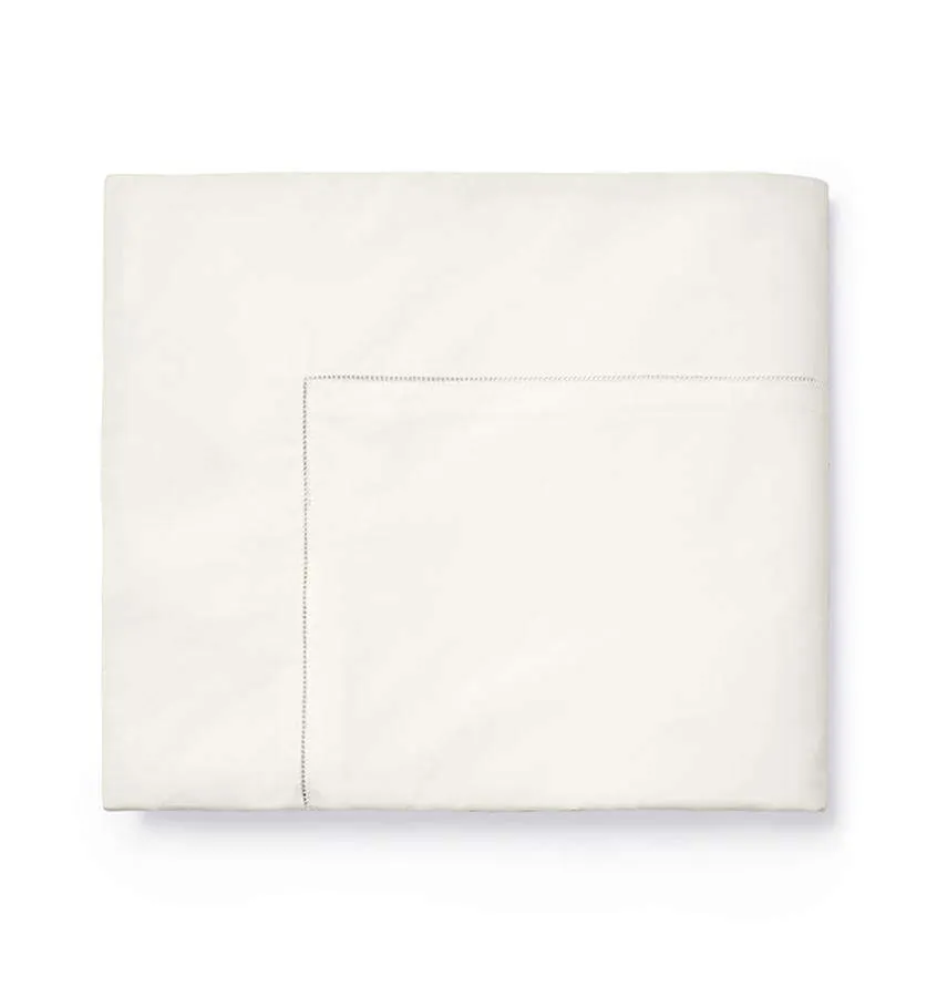 Giza 45 Percale Flat Sheet by Sferra