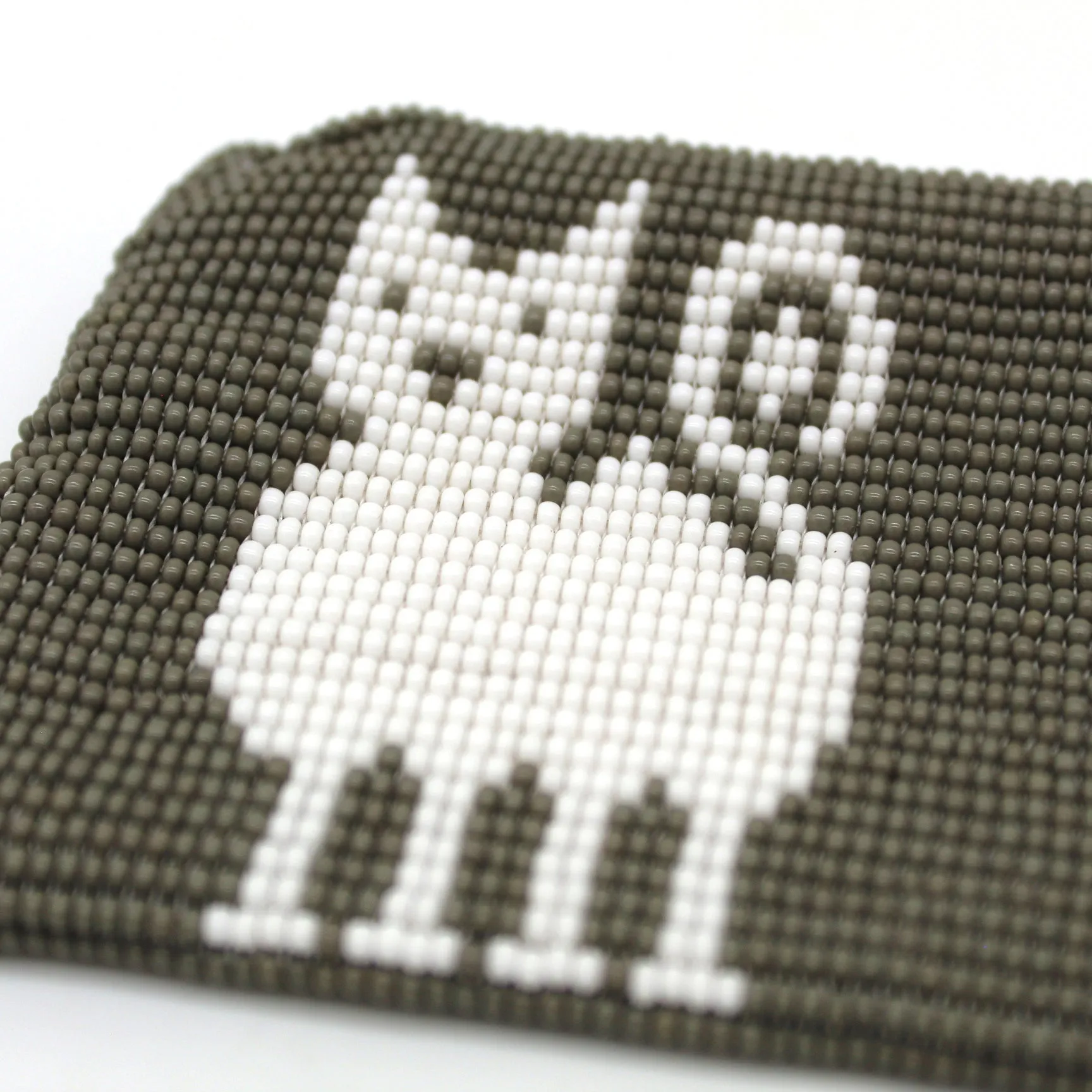 Glass Bead Coin Purse - CAT WHITE