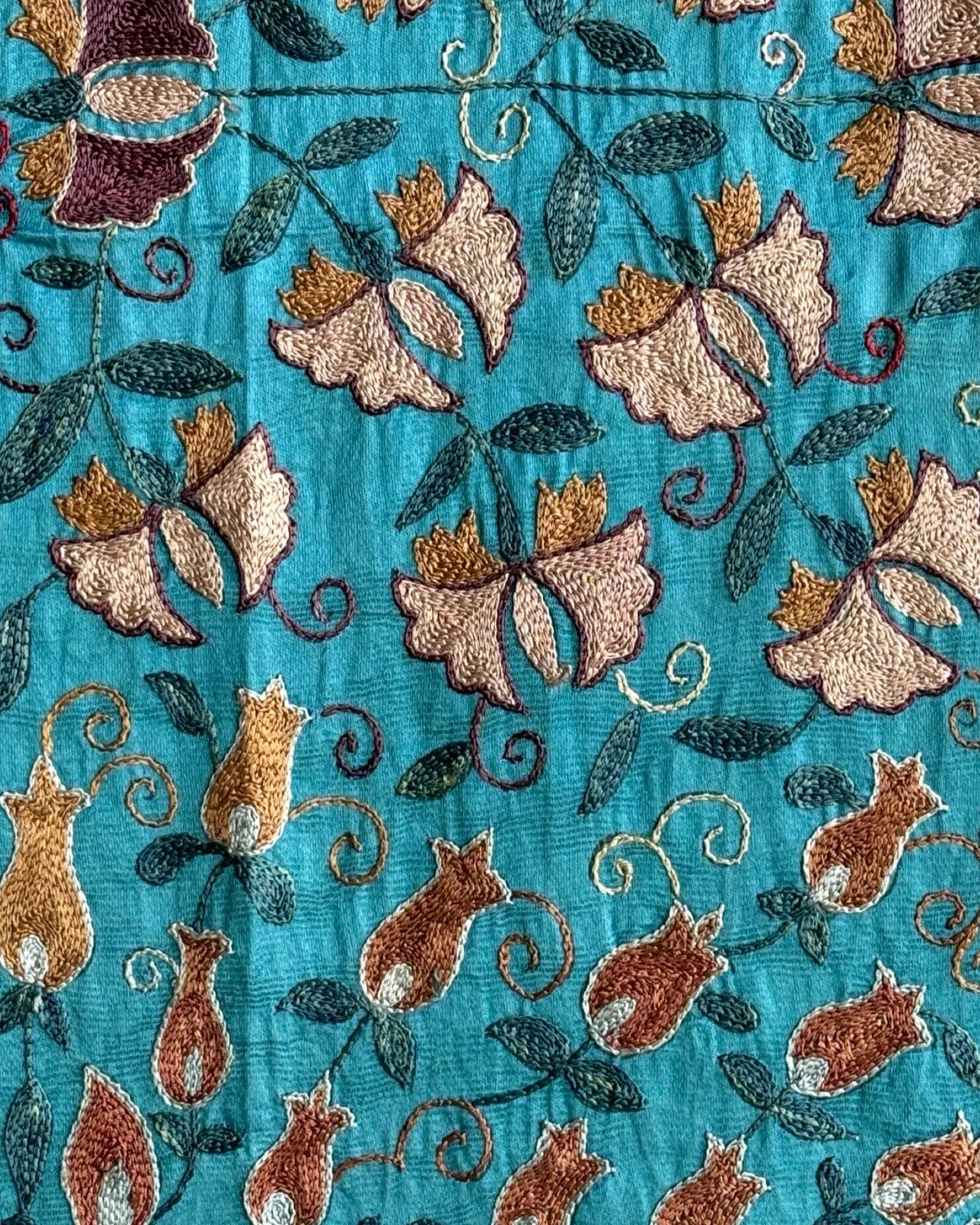 Hand Stitched Suzani (CSSU086024 |  60 x 92")