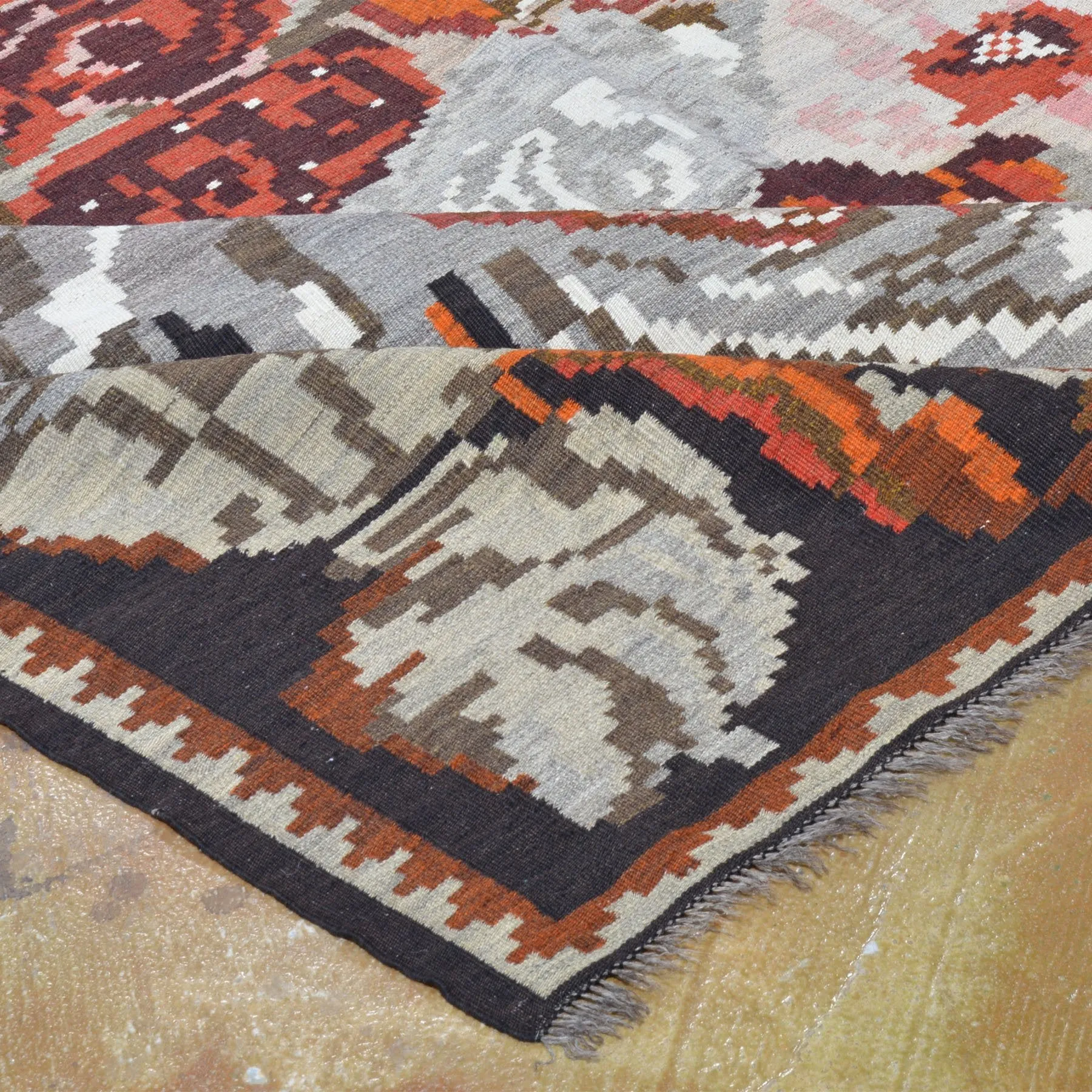 Hand-Woven Moldavian Reversible Kilim Wool Rug (Size 6.1 X 9.5) Brral-4134