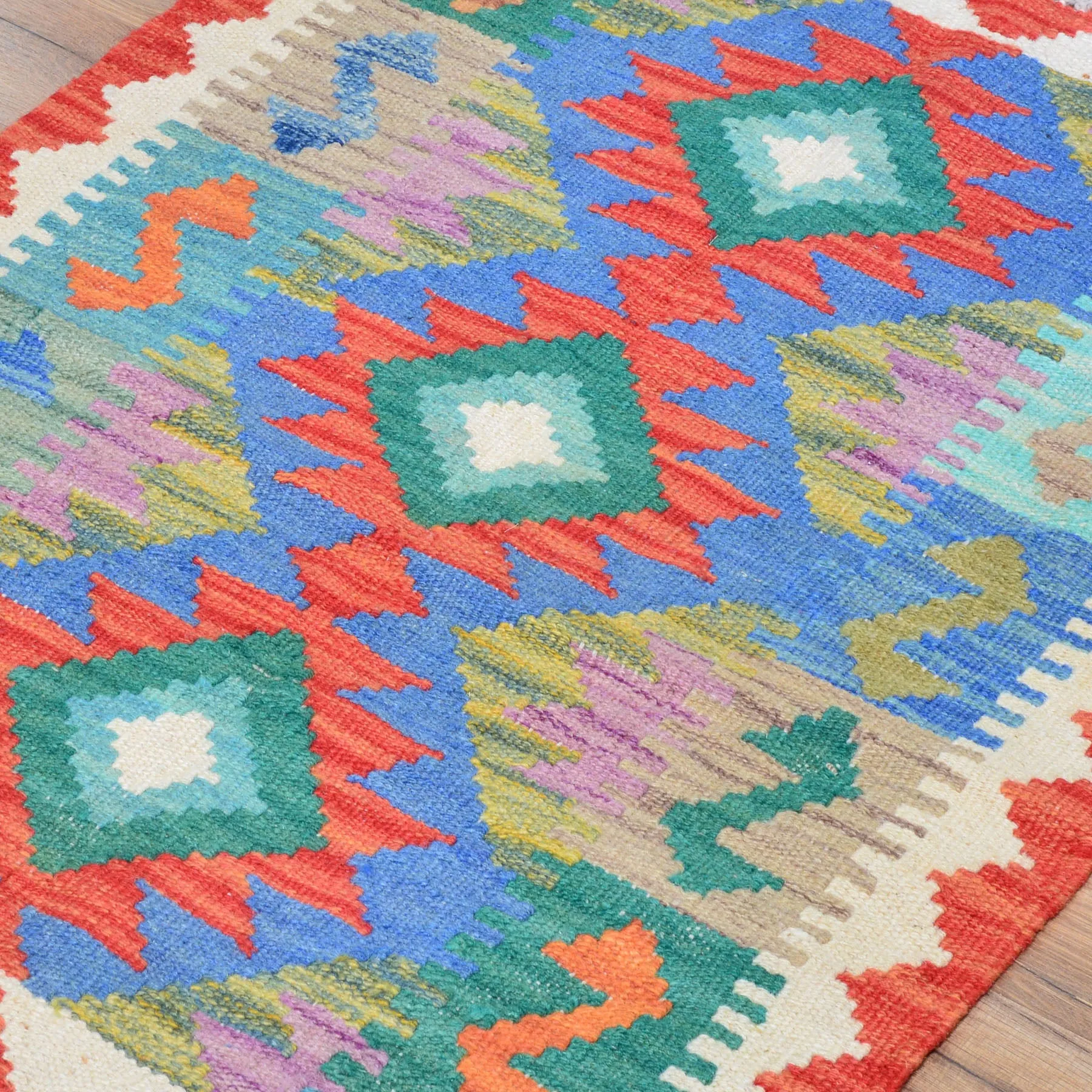 Hand-Woven Reversible Tribal Kilim Handmade Wool Rug (Size 2.2 X 2.8) Cwral-9420