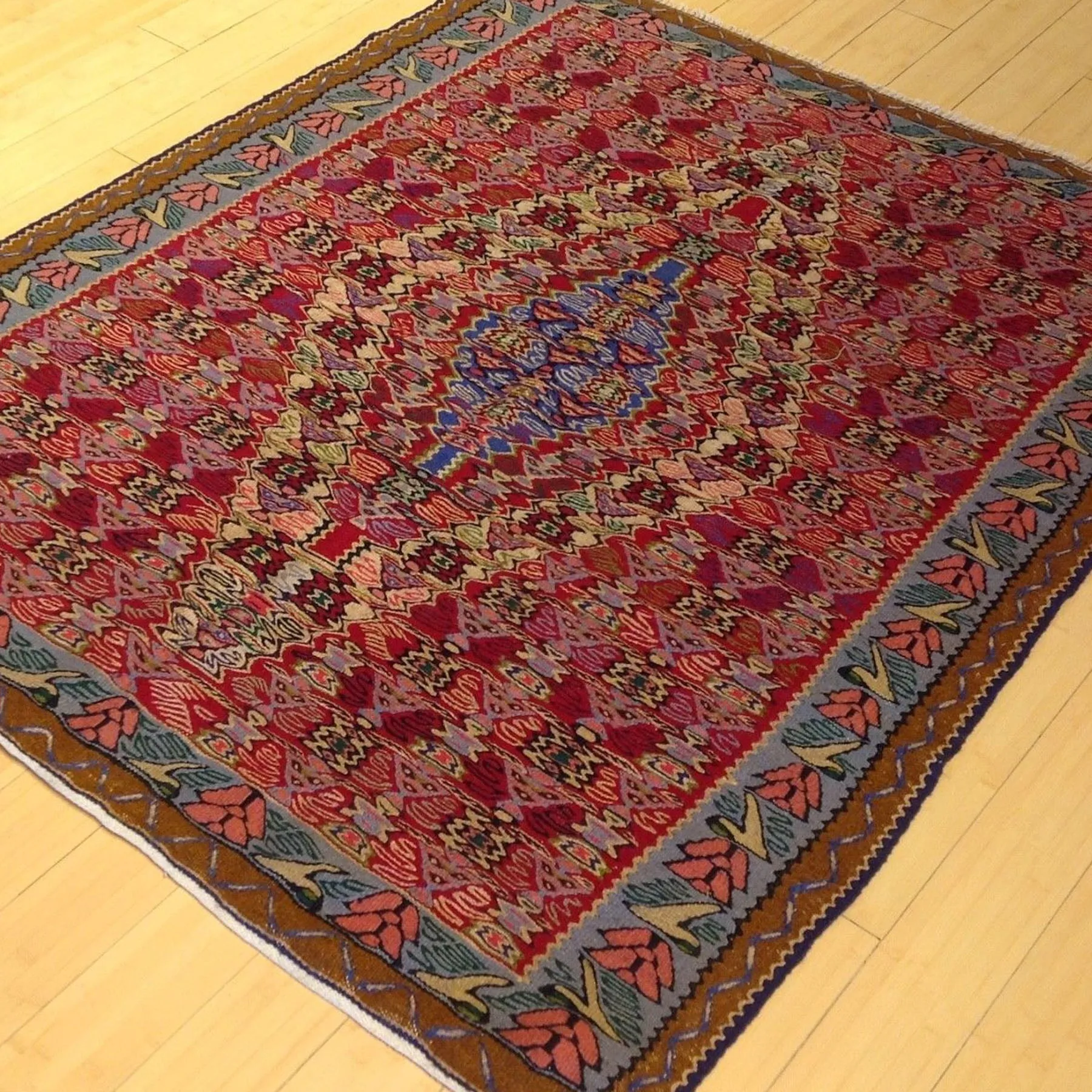 Hand-Woven Senneh Kilim Geometric Design Handmade Wool Rug (Size 4.0 X 4.8) Brral-4890