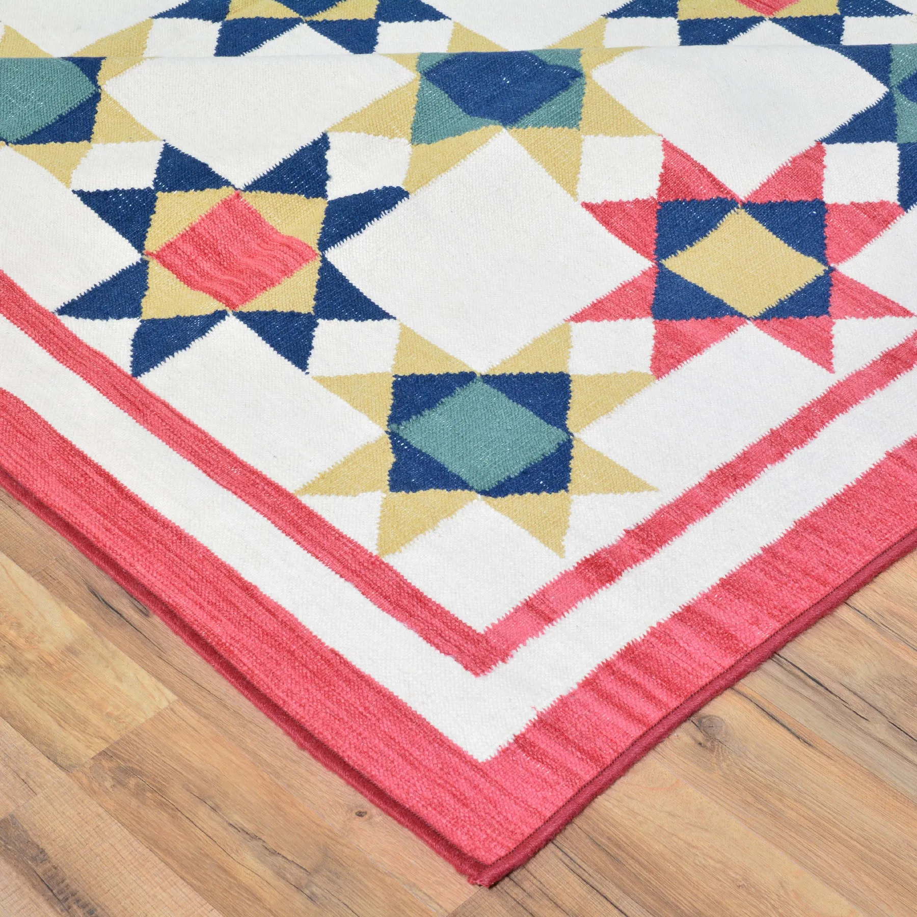 Hand-Woven Southwestern Design Handmade Flatweave Wool Rug (Size 7.11 x 11.7) Cwral-6957