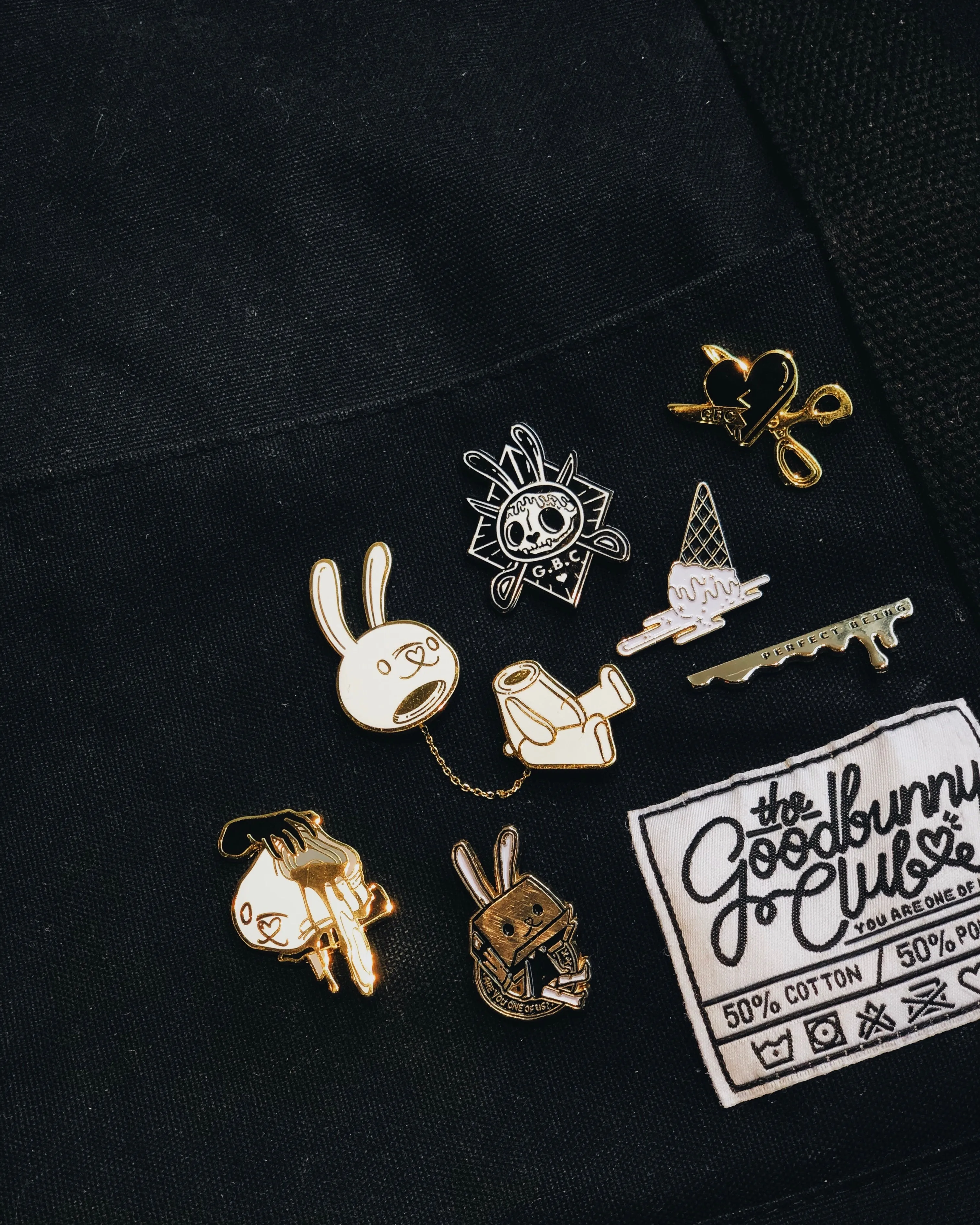 Heartbreaker Pin