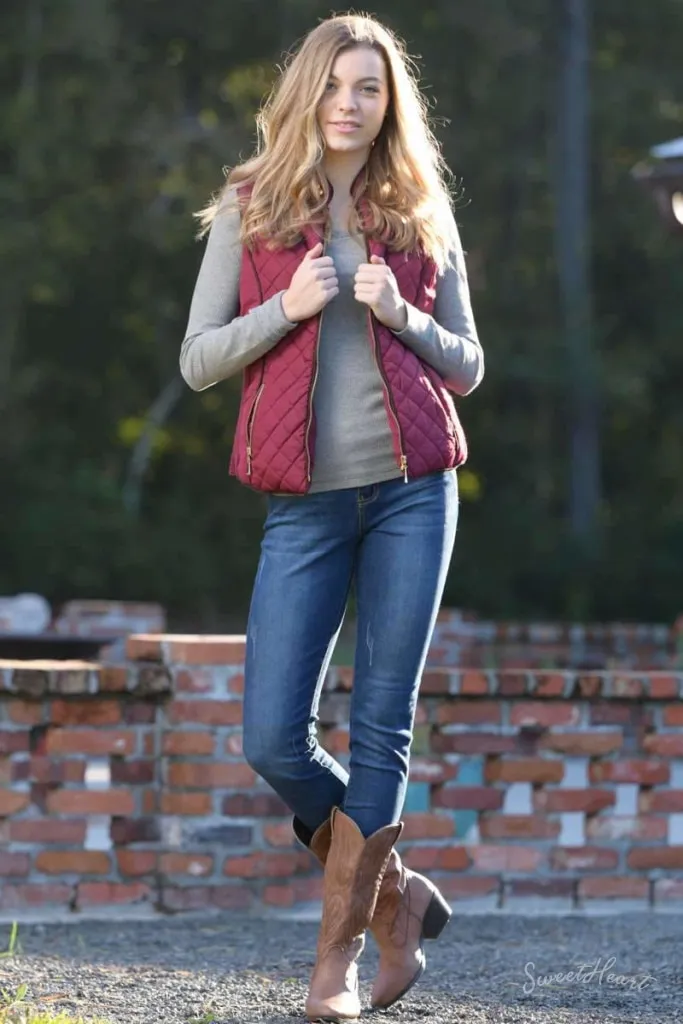 Hold Me Tight - Quilted Vest in Burgundy