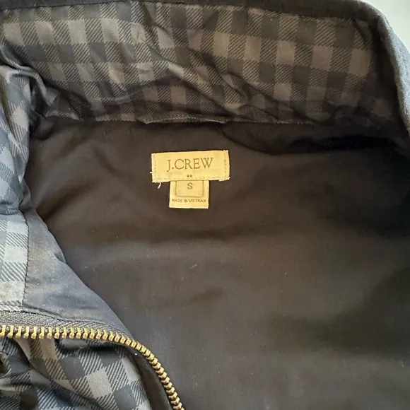 J CREW Black and Grey Quilted Vest size Small