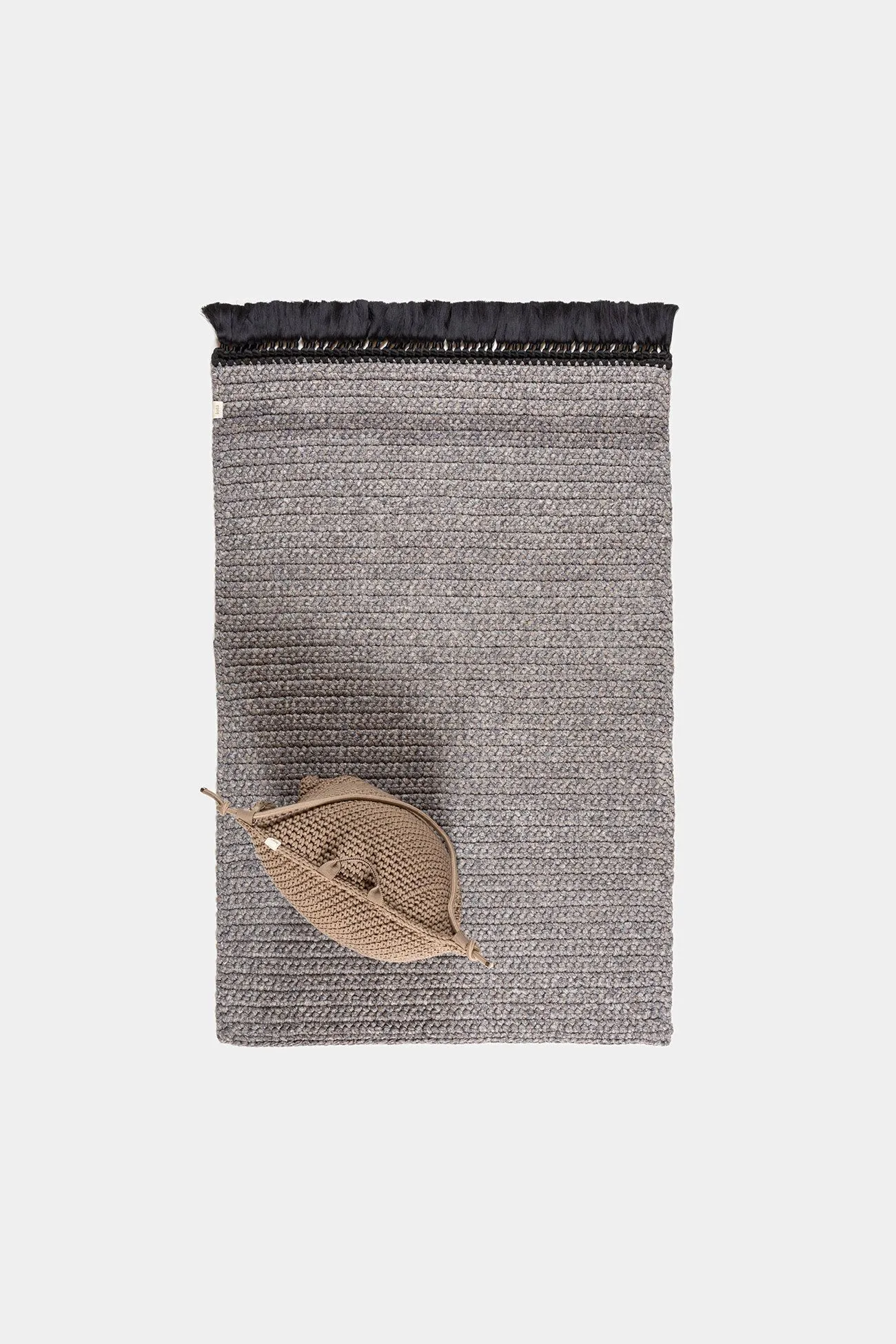Knitted Thick Rug - Medium