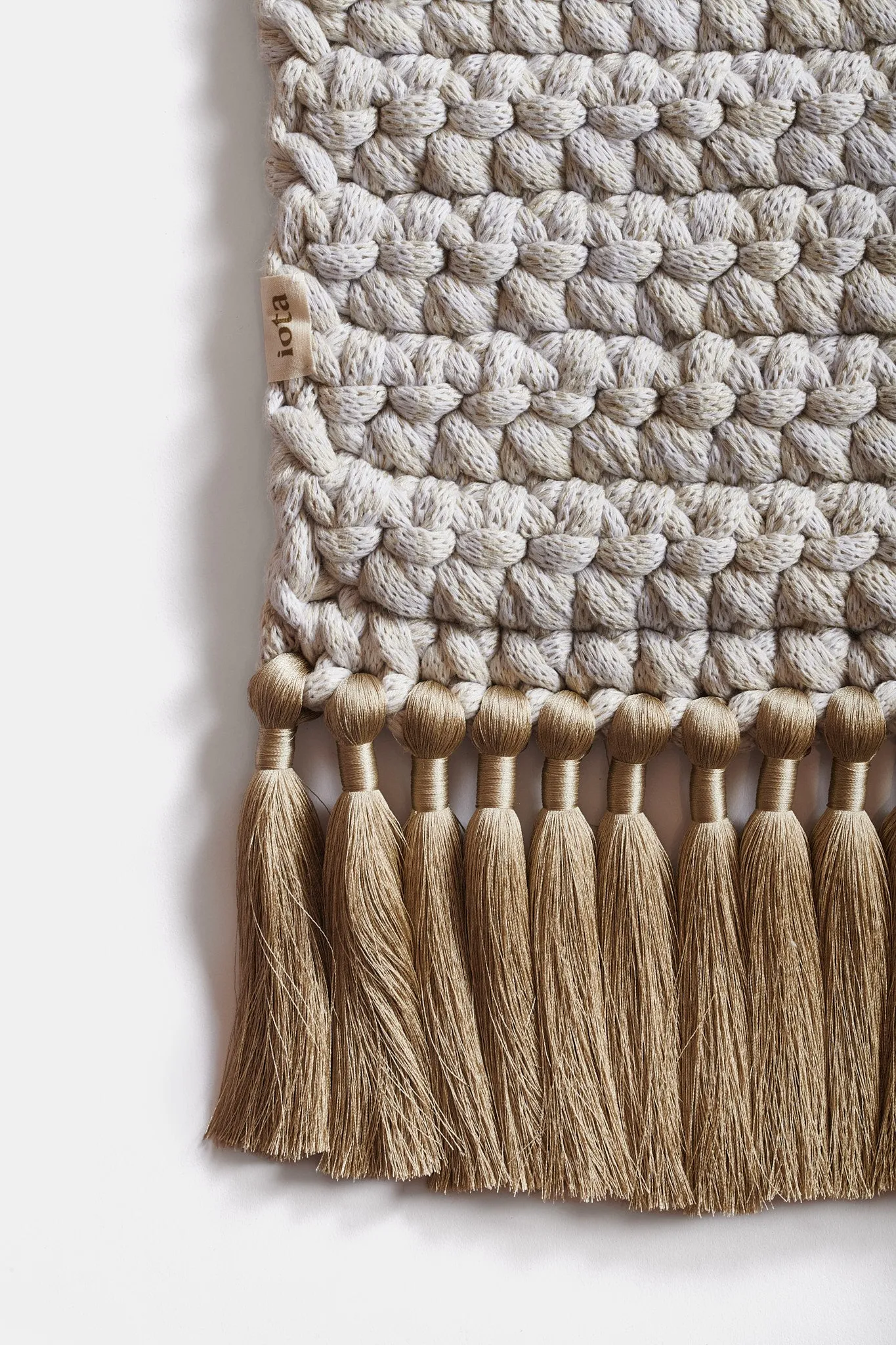 Knitted Thick Rug - Medium