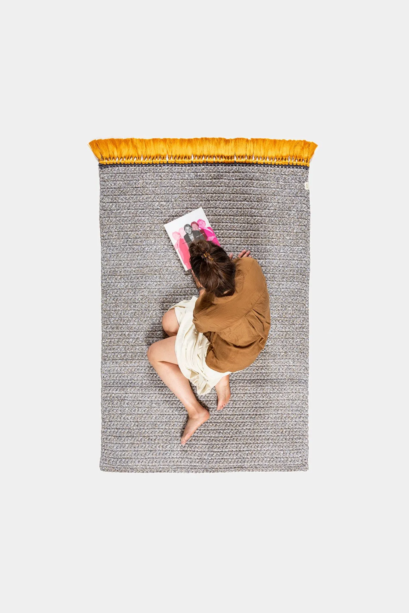 Knitted Thick Rug - Medium