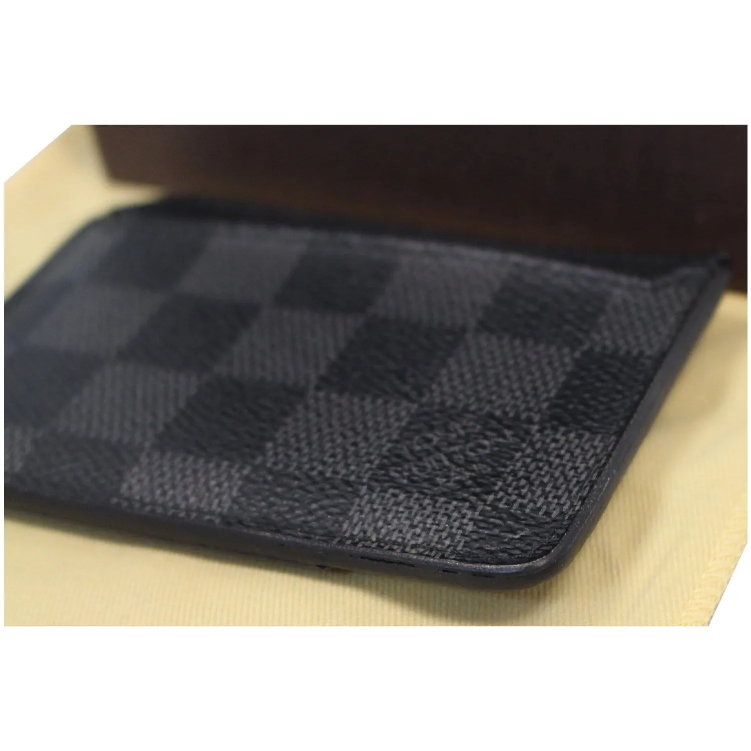 LOUIS VUITTON Neo Damier Graphite Canvas Card Holder