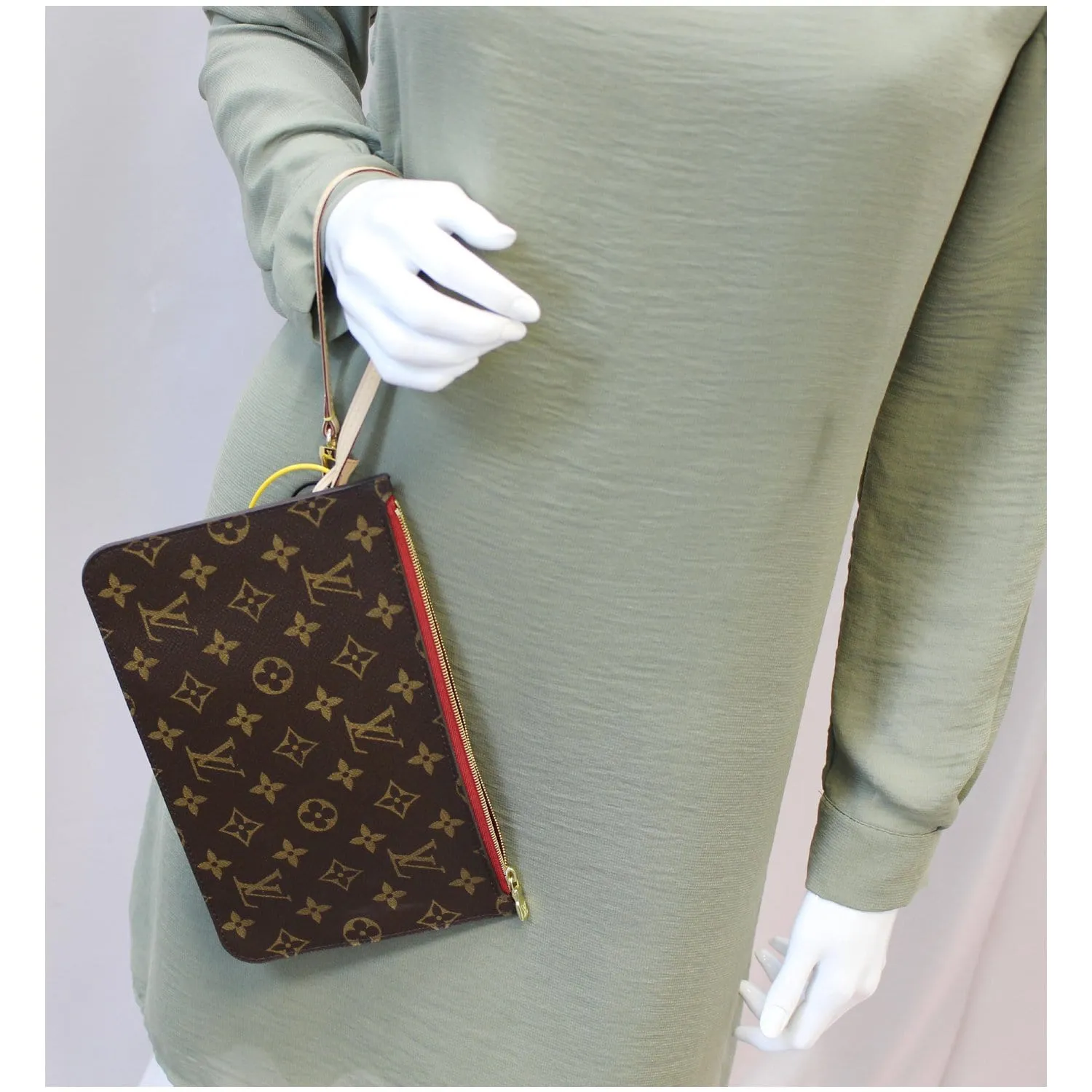 LOUIS VUITTON Pochette Wristlet Pouch Monogram Canvas Neverfull MM/GM Brown