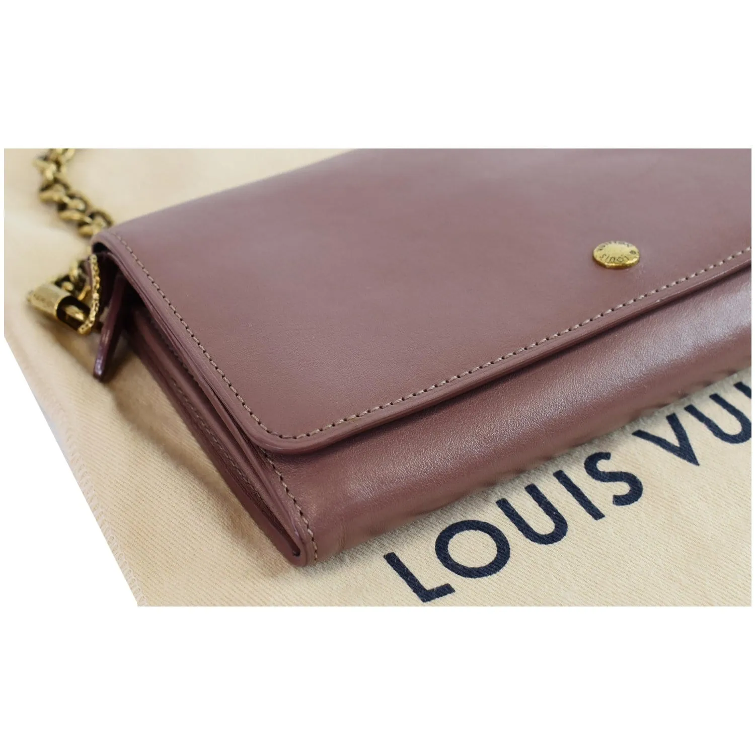 LOUIS VUITTON Sarah Cuir Boudoir Chain Wallet Rose Velours  - Last Call
