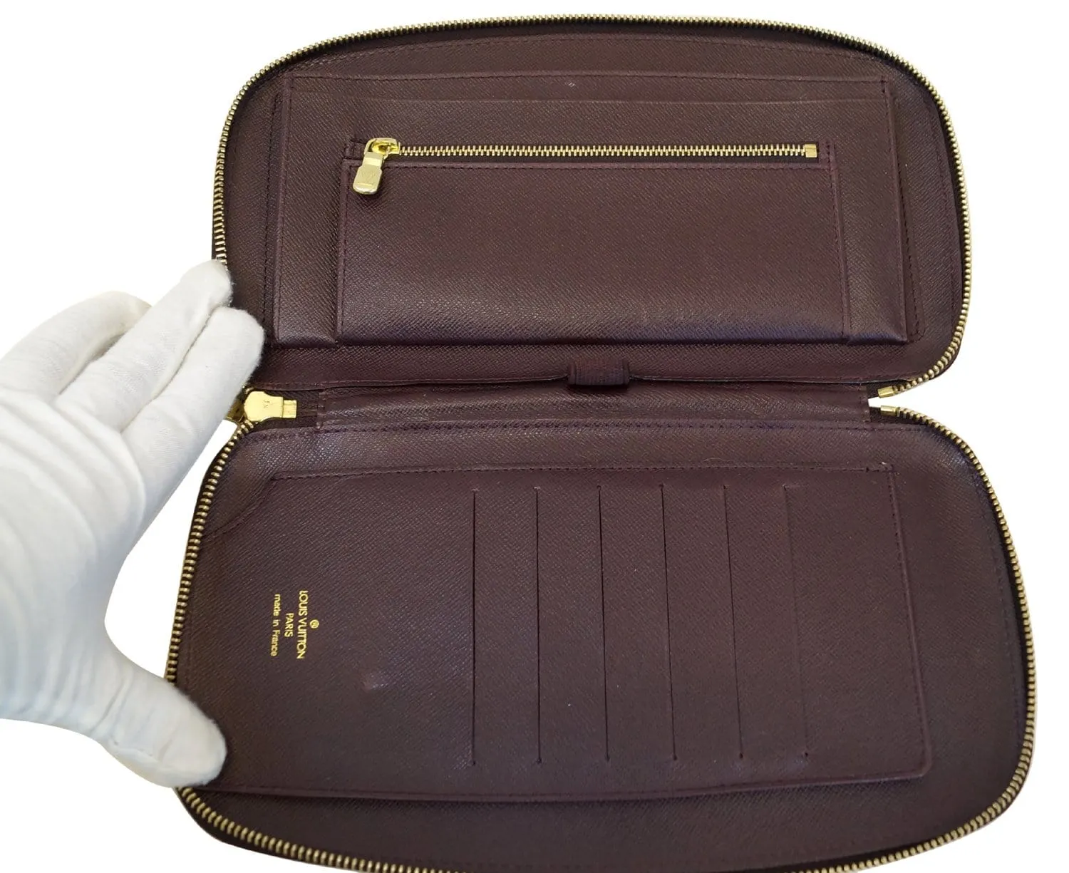 LOUIS VUITTON Taiga Leather Atoll Organizer Wallet